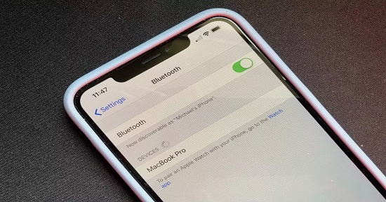 Cómo borrar un accesorio Bluetooth en iOS?