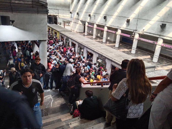 Retrasos en Línea A Metro CDMX