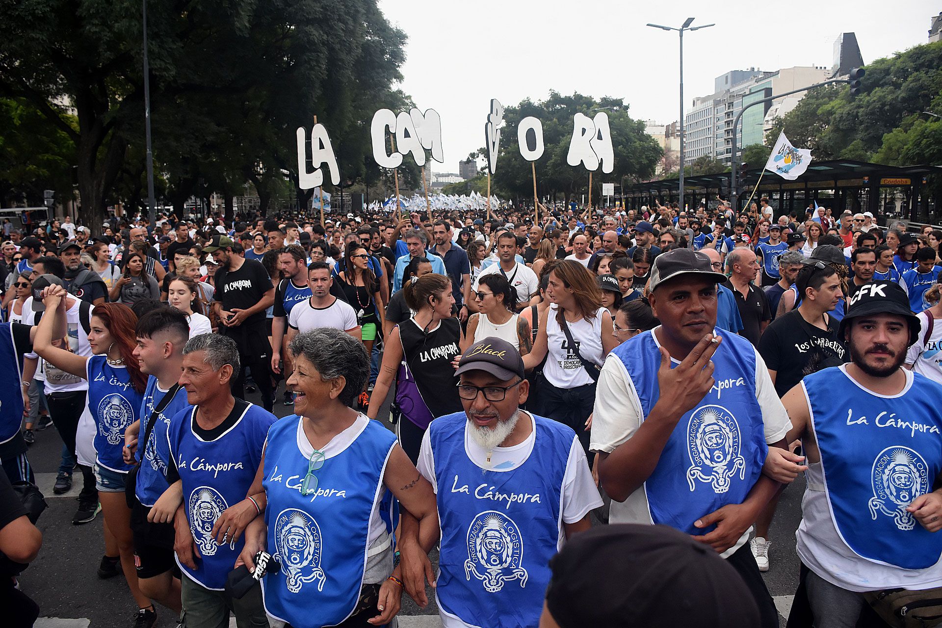 Marcha día de la memoria 24 de marzo - Máximo Kirchner columna de La Campora