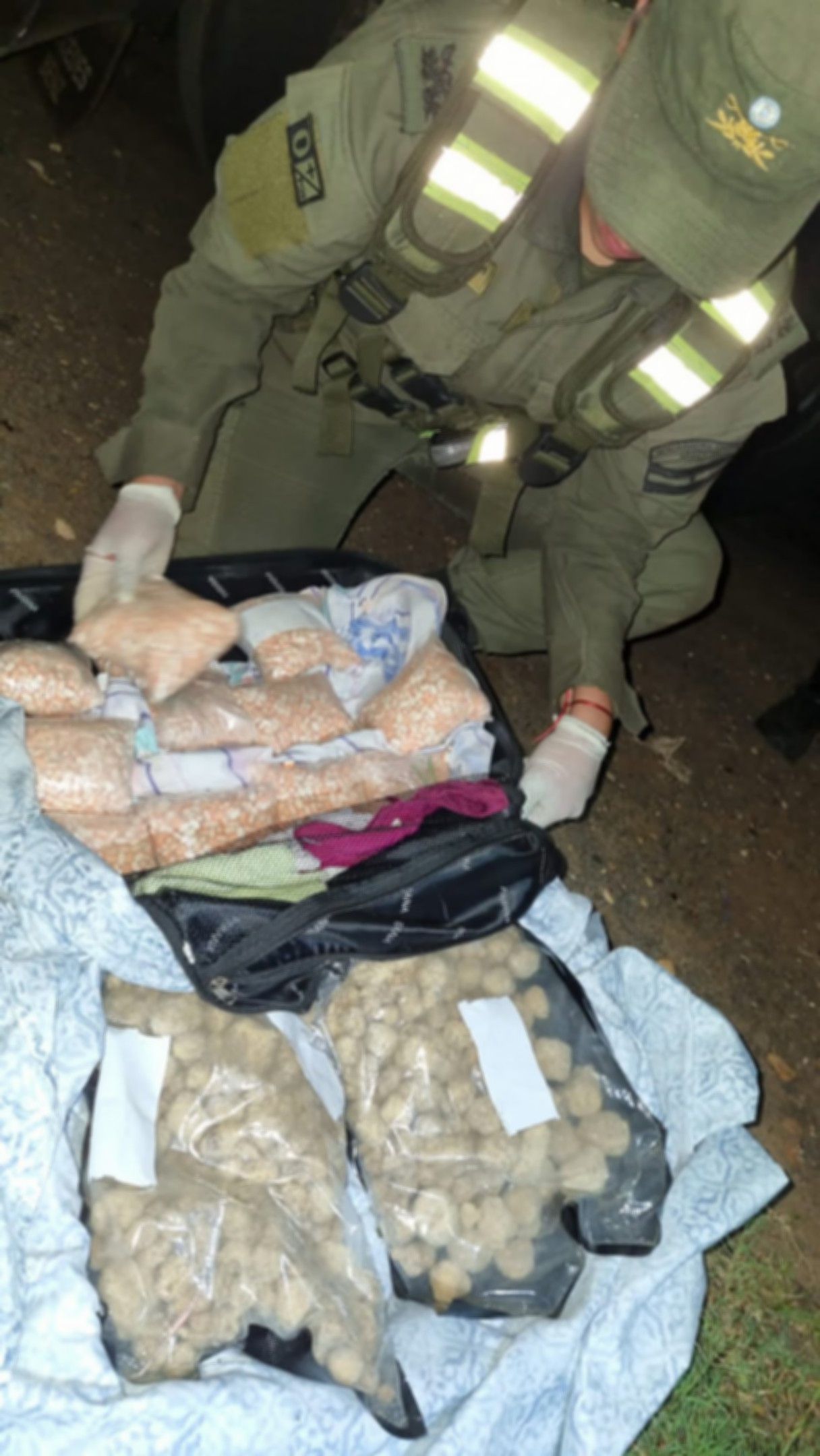 Corrientes: detuvieron a una mujer con más de 4 kilos de cocaína y más de 26 mil pastillas de éxtasis (Gendarmería Nacional)