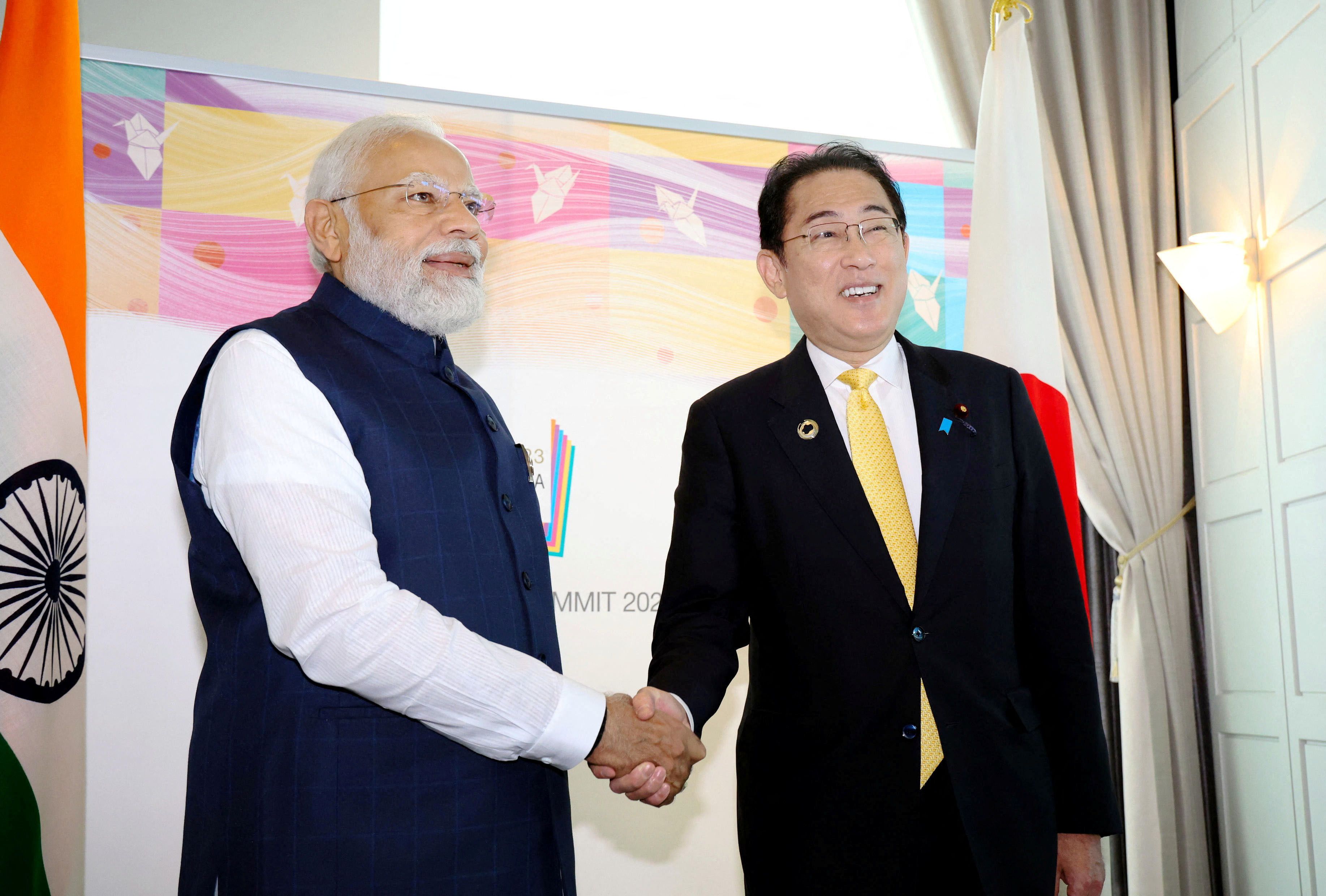 Japón y la India abogan por una cooperación global para enfrentar los desafíos internacionales. (REUTERS)