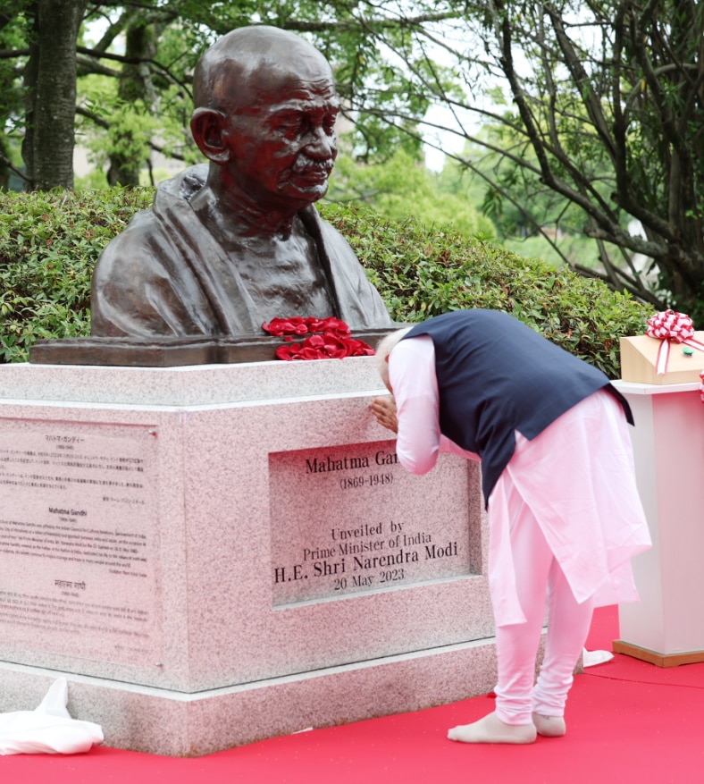 El primer ministro de la India rinde homenaje a Gandhi en Hiroshima en el marco de la cumbre del G7