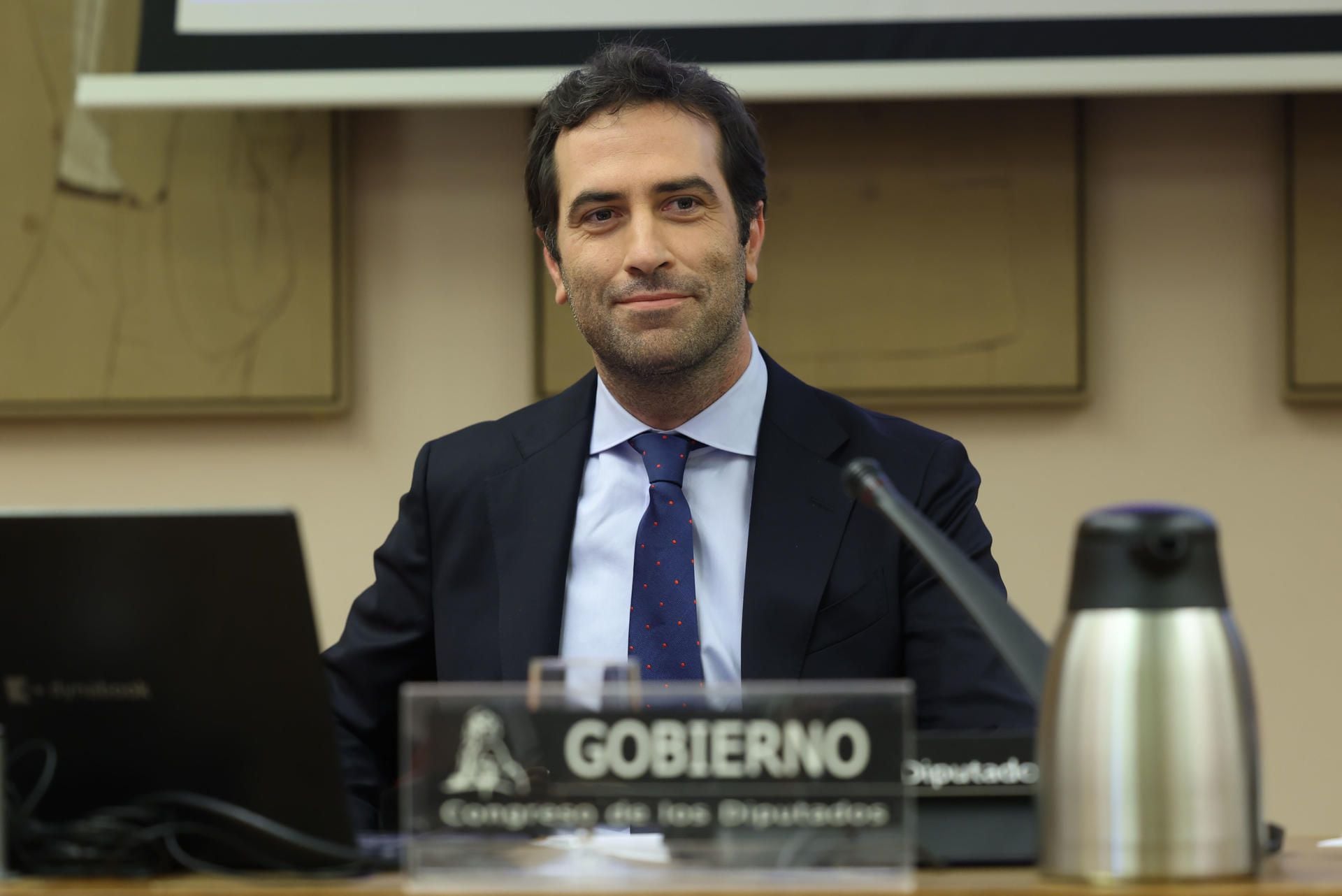 El Ministro de Economía, Comercio y Empresa, Carlos Cuerpo. (EFE/ Kiko Huesca).