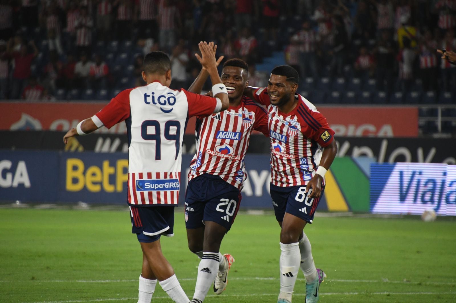 Deiber Caicedo celebra el primer gol del Junior FC - crédito Colprensa