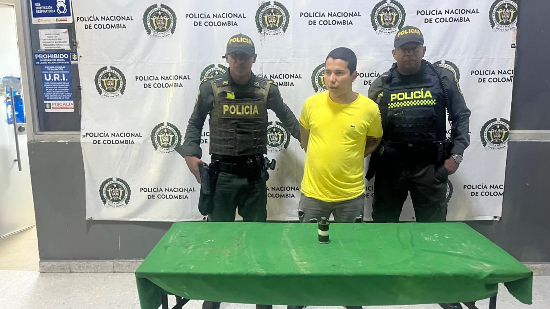 Las autoridades de la Policía Metropolitana de Barranquilla anunciaron la captura de Iván René de la Rosa Vaca, conocido como alias 'Iván de la Rosa', en el barrio Las Flores - crédito Policía Nacional