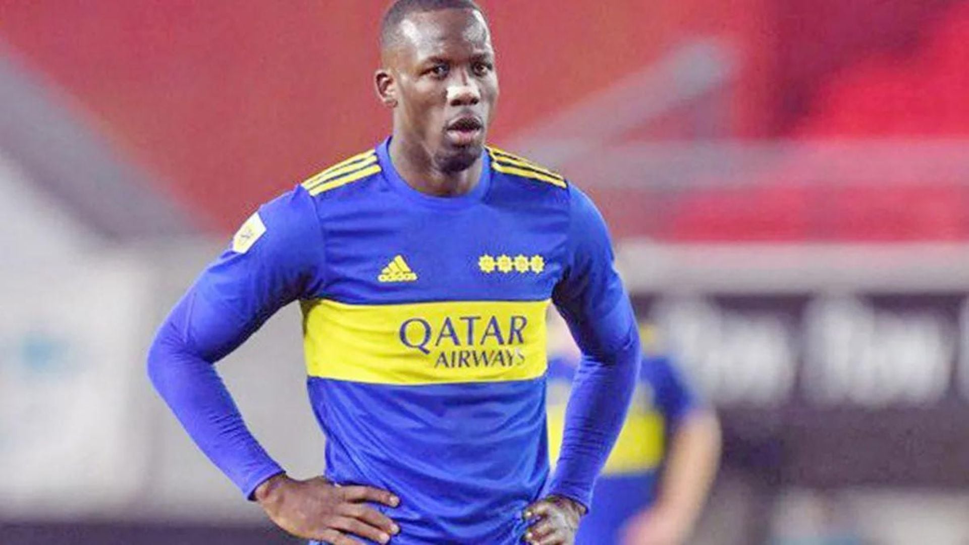 Luis Advíncula se une a la larga lista de lesionados de Boca Juniors. - Crédito: EFE