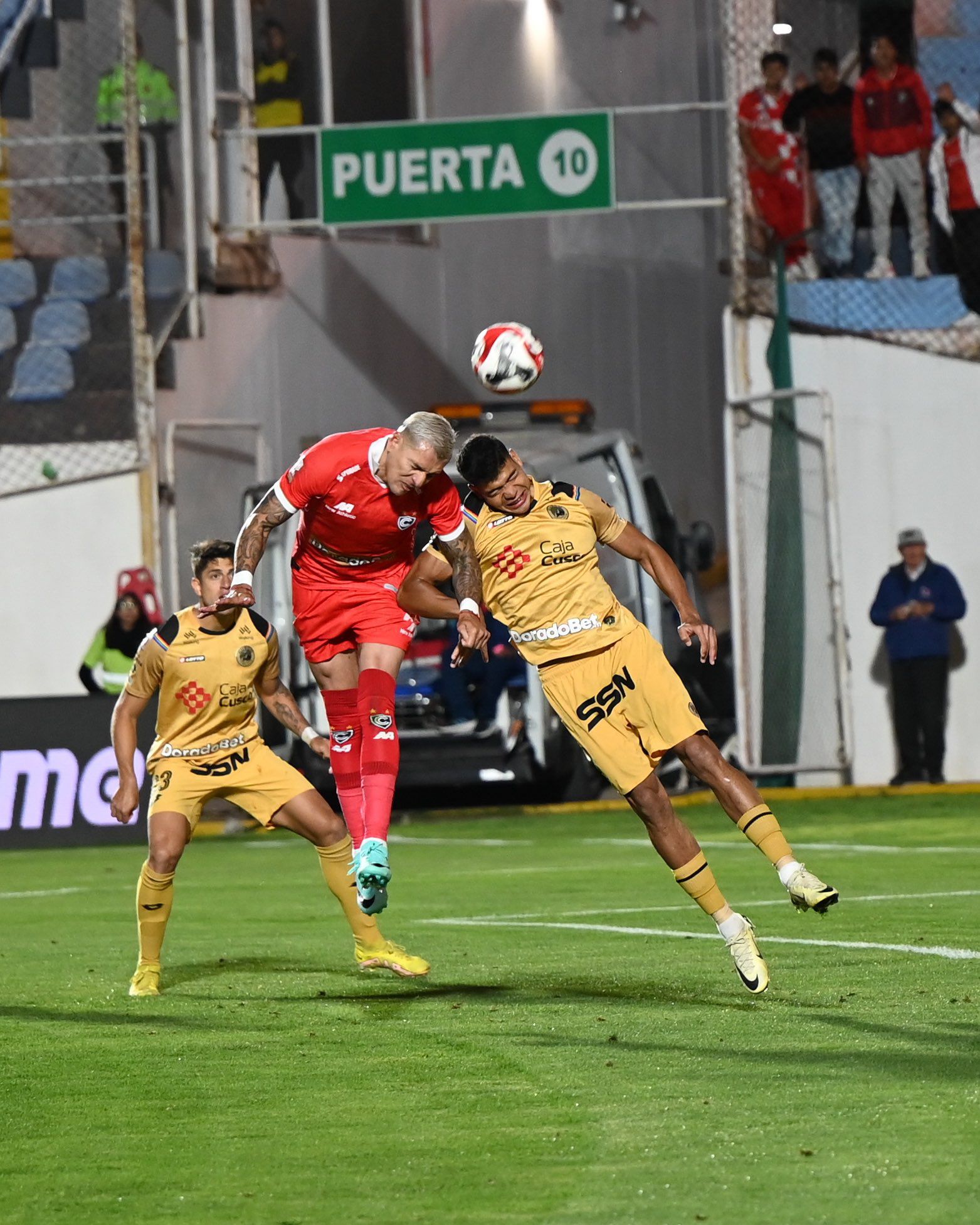 Cienciano perdió 2-0 con Cusco FC la fecha 13 del Torneo Apertura 2024.