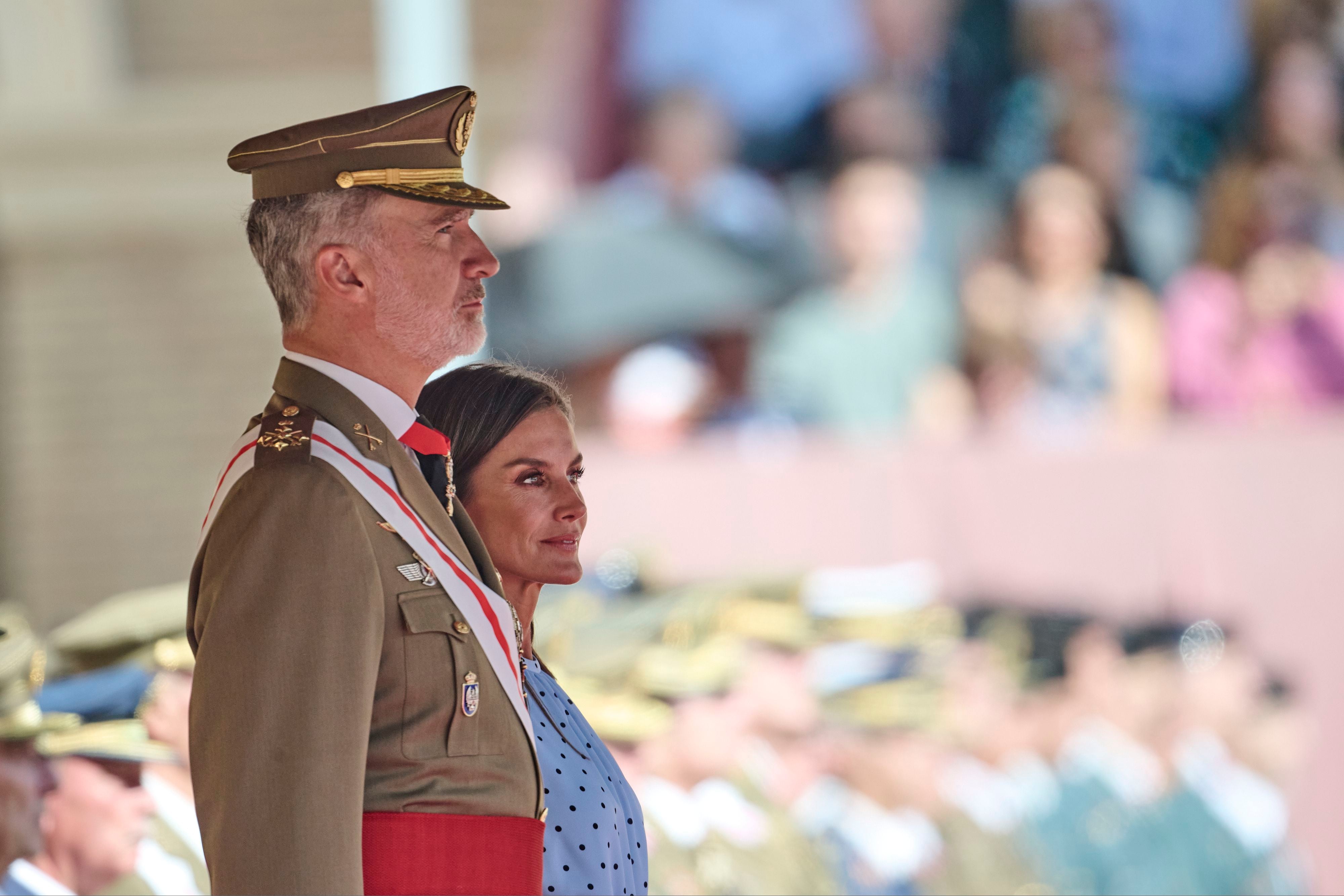 ZARAGOZA, SPAIN - OCTOBER 07: King Felipe VI of Spain and Queen Letizia of Spain attend the pledge of allegiance to the flag of Princess Leonor of Spain on October 07, 2023 in Zaragoza, Spain. Heir to the throne of Spain, Princess Leonor, 17, officially begins three years of military training to prepare for her future as the country's head of state. (Photo by Carlos Alvarez/Getty Images)