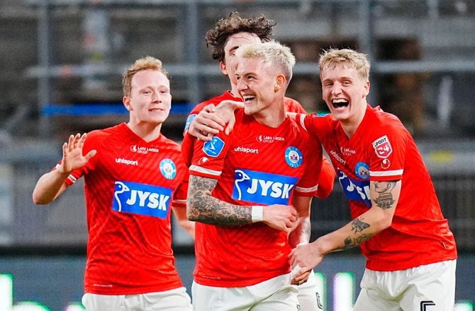 Oliver Sonne celebrando su primer gol del 2024 con Silkeborg IF. - Crédito: Liselotte Sabroe