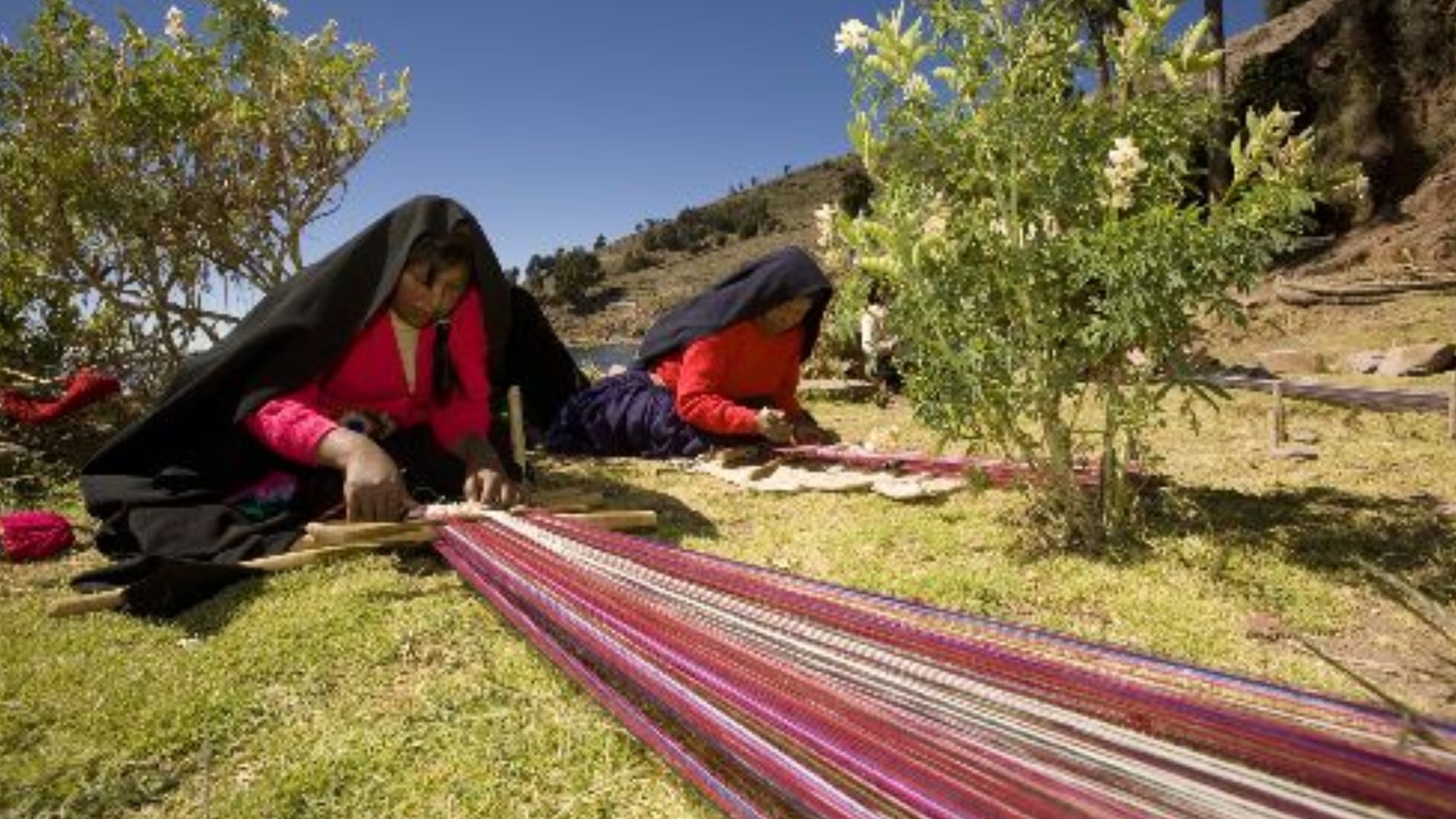 Puno - playa Collata - lago Titicaca - turismo en el Perú - Perú - 20 de mayo