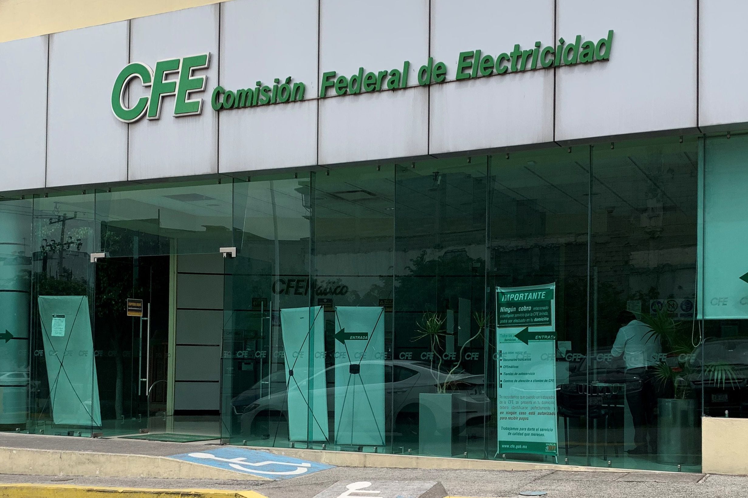 CFE apoyará al INE (EFE/José Pazos)