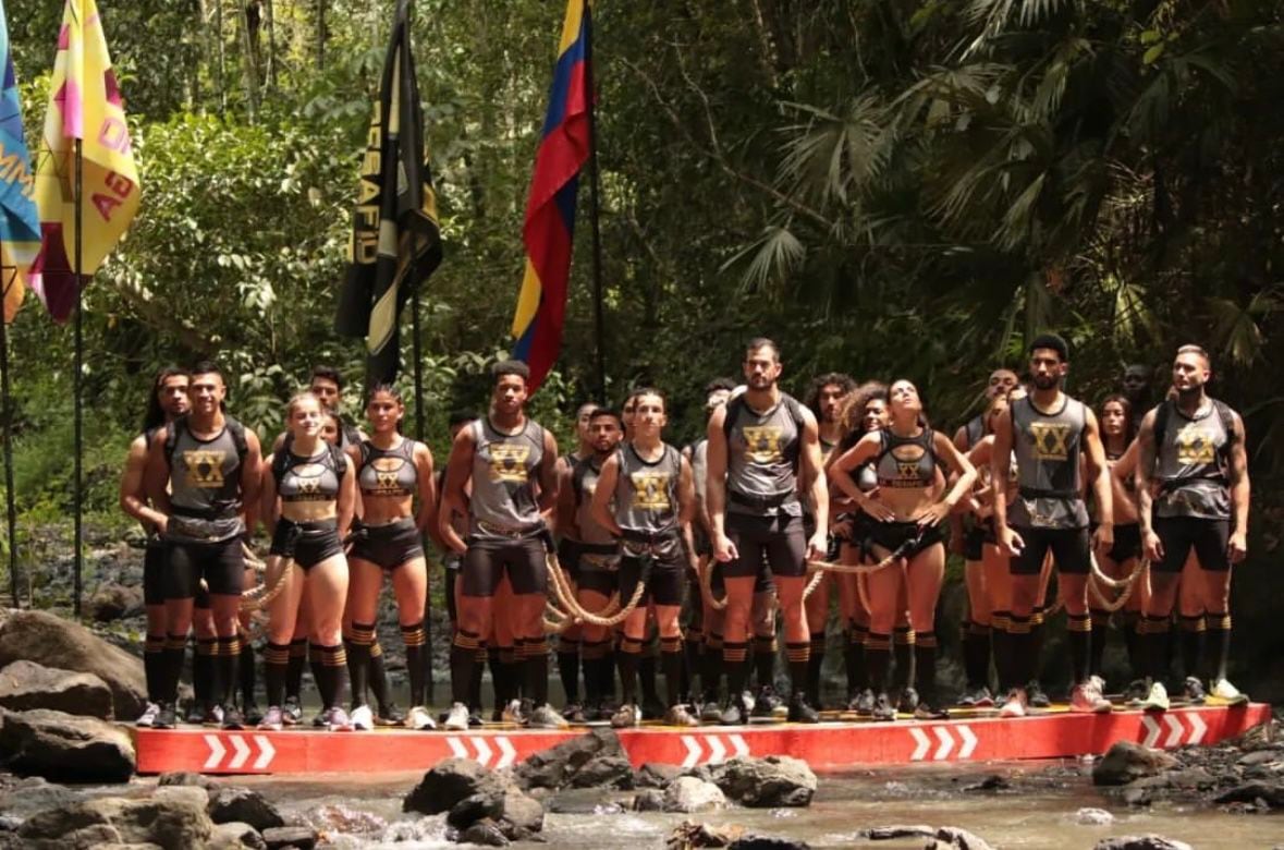 El Desafío XX le da apertura a lo que será una intensa batalla entre 32 competidores distribuidos de la siguiente manera: Alpha, Beta, Gamma y Omega, prometiendo sin duda una temporada llena de emociones - crédito @eldesafiocaracol / Instagram