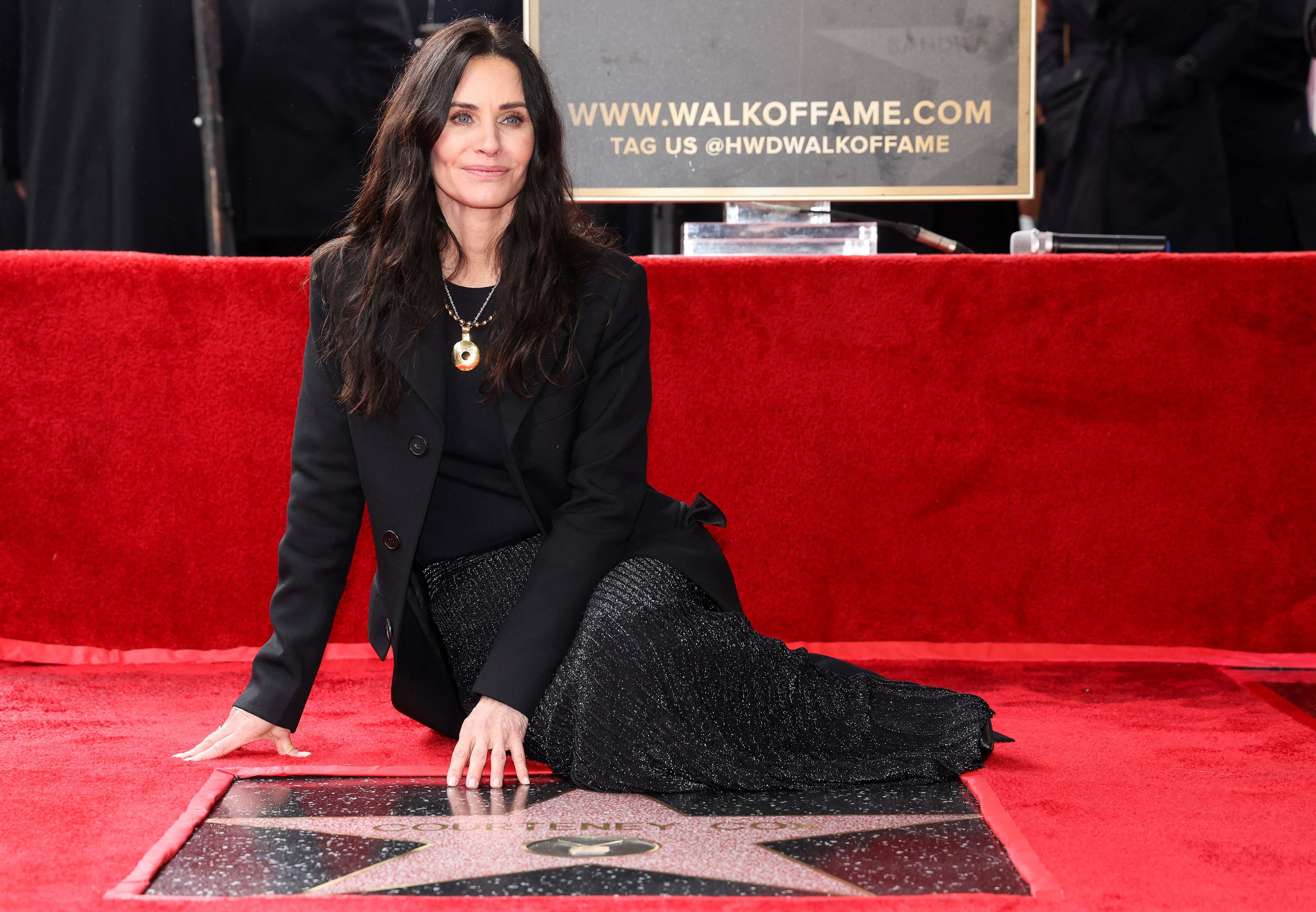 Este año también se celebra el 30° aniversario de "Friends", mientras que el año pasado Courteney Cox recibió su estrella en el Camino de la Fama de Hollywood. (Créditos: REUTERS/Mario Anzuoni)