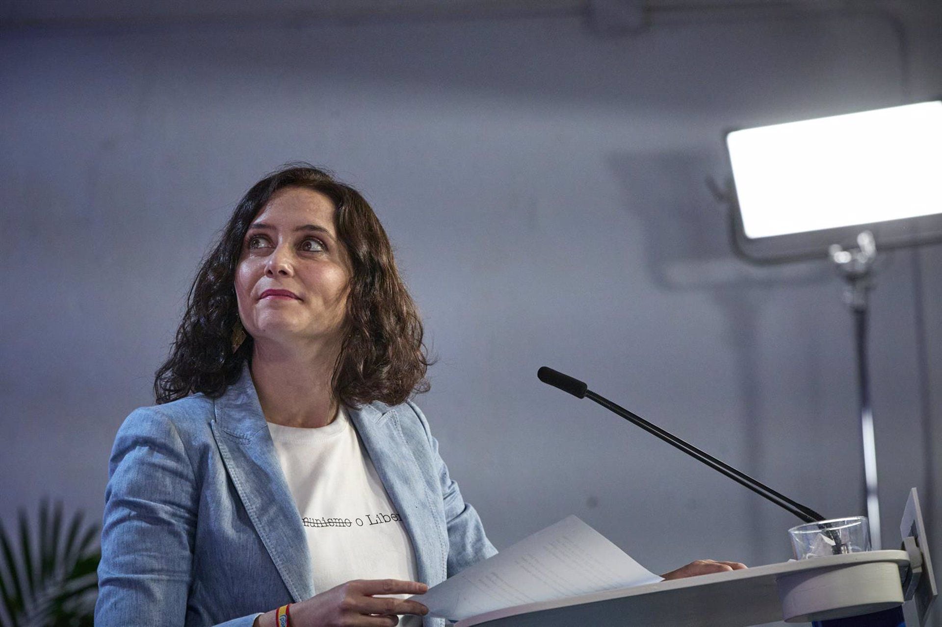 La presidenta de la Comunidad de Madrid, Isabel Díaz Ayuso, en una foto de archivo. (Jesús Hellín/Europa Press)
