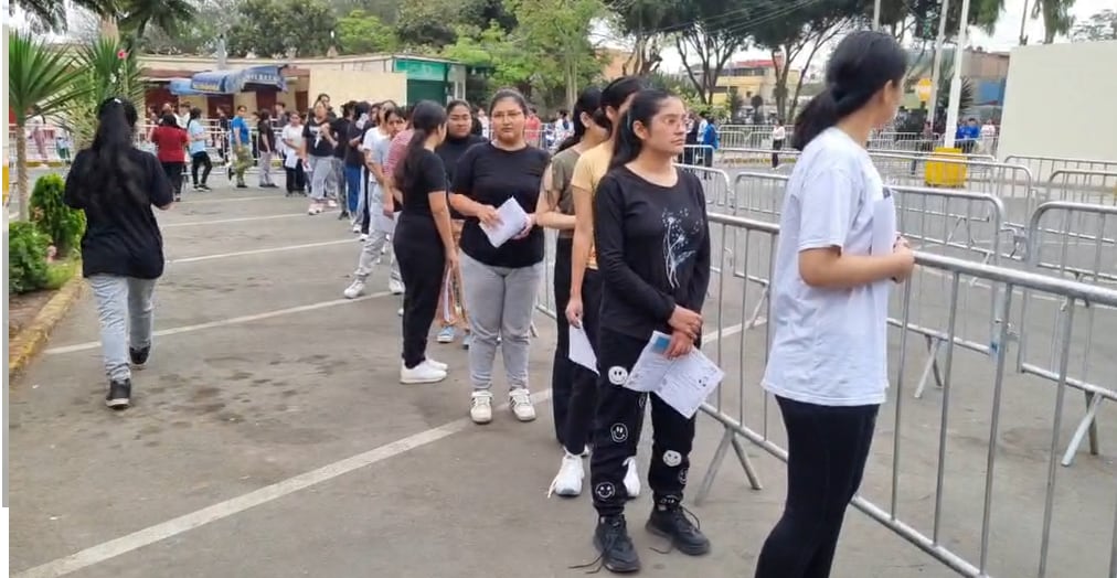 Campus de la UNMSM durante el proceso de admisión 2024-I.