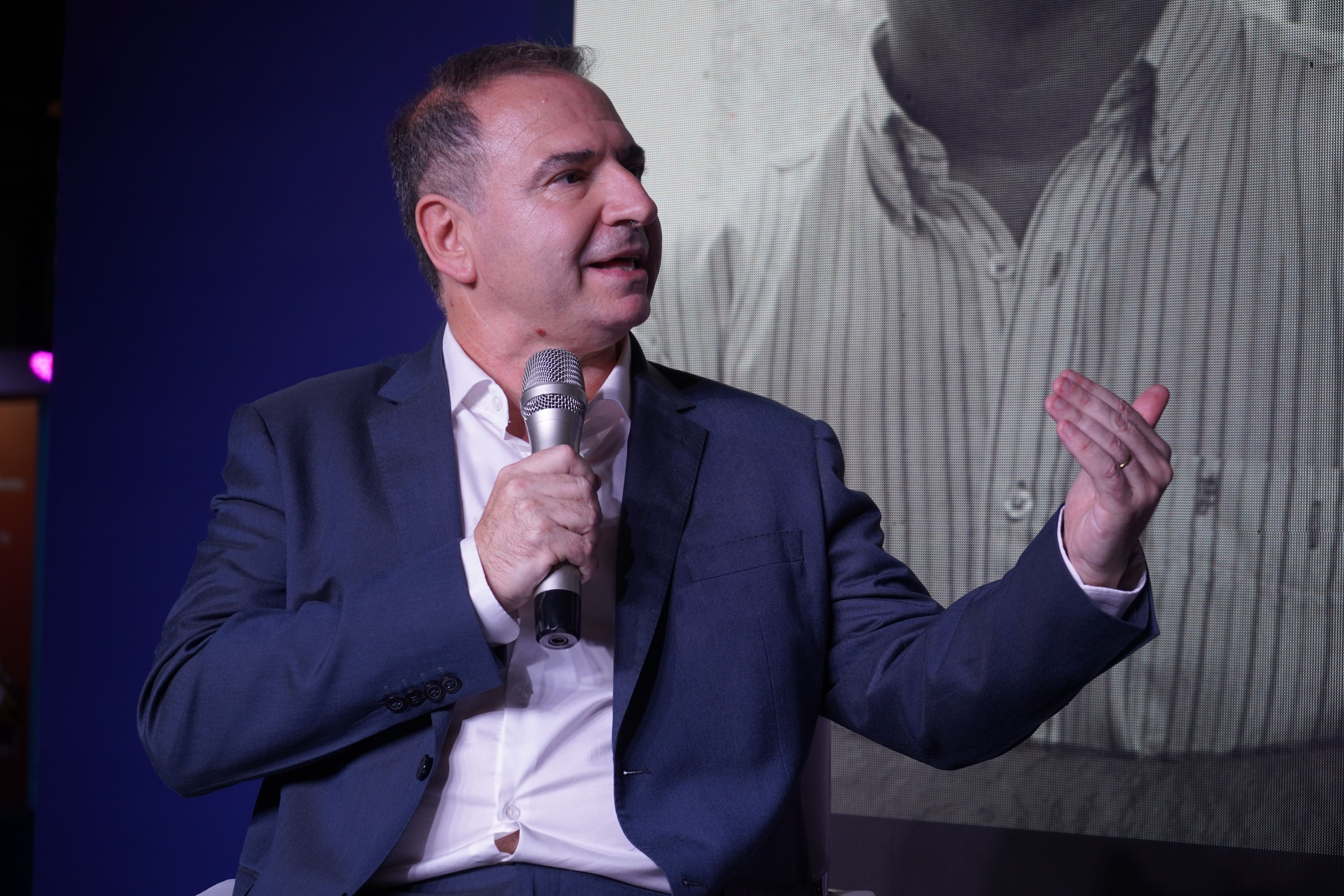 Horacio Ademar Ferreyra hablando en el auditorio de Ticmas (Agustín Brashich/Ticmas)