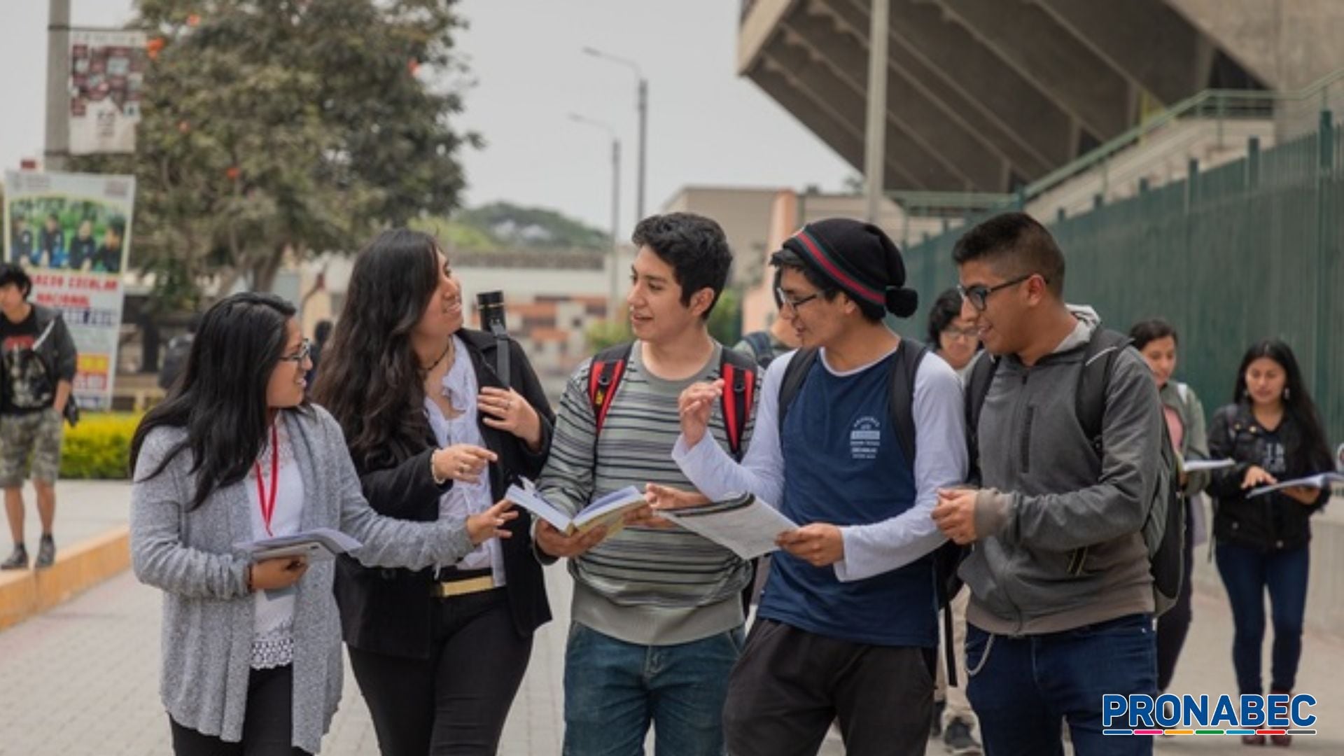 Gobierno del Perú destinó un total de  18 mil 940 para jóvenes