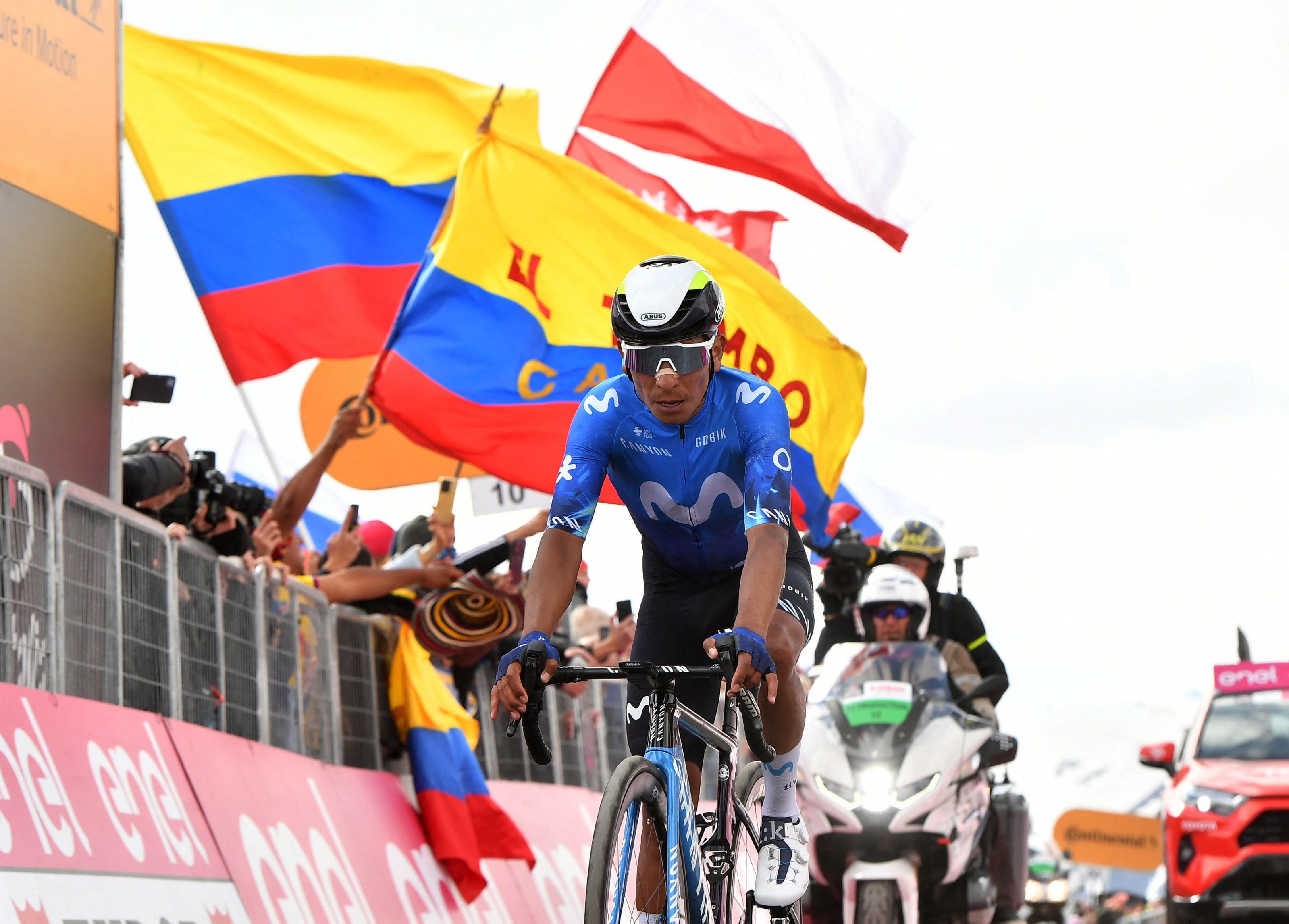 Cycling - Giro d'Italia - Stage 15 - Manerba del Garda to Livigno - Italy - May 19, 2024 Movistar Team's Nairo Quintana after stage 15 REUTERS/Jennifer Lorenzini