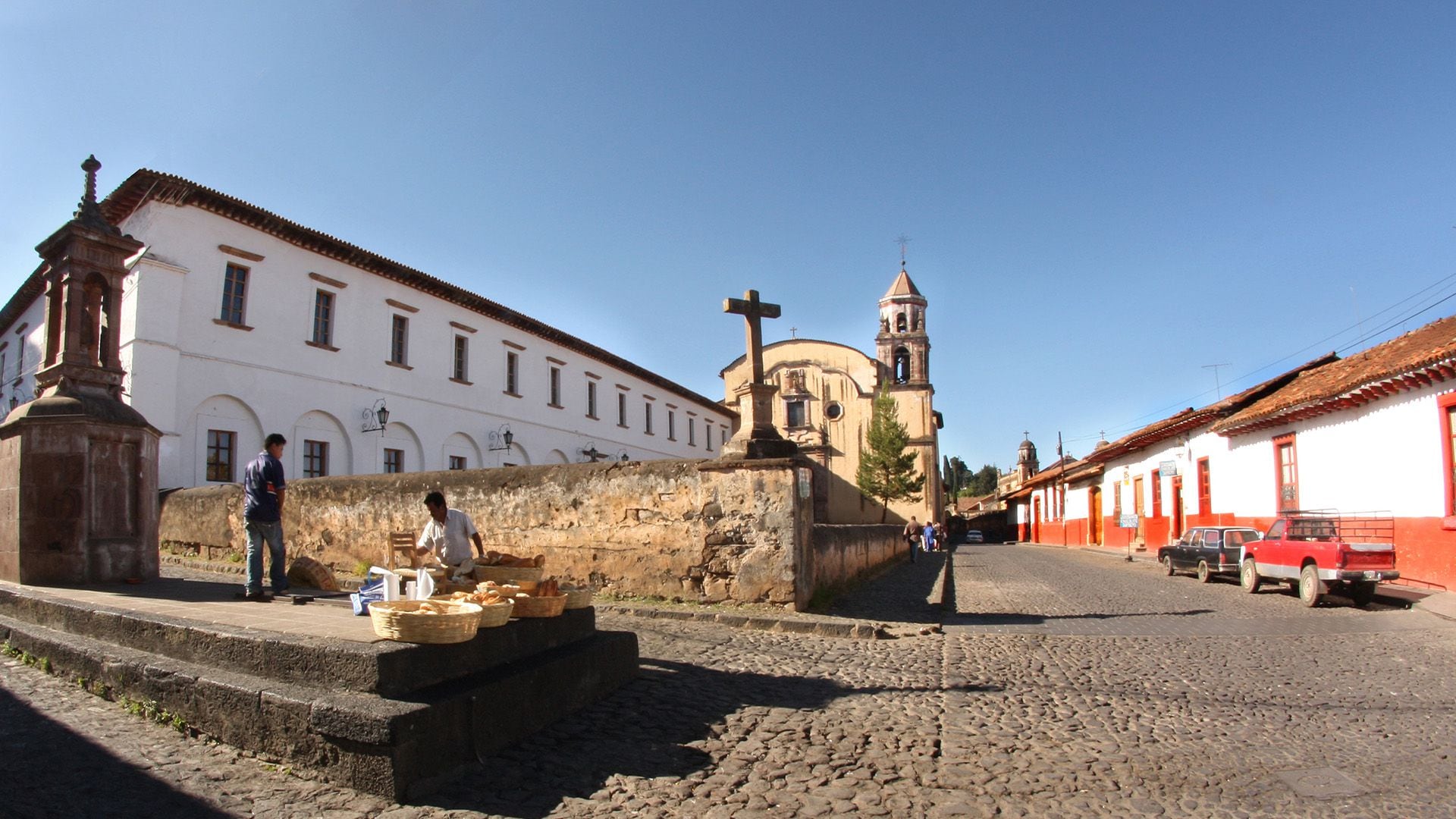 Exconvento Jesuita , hoy casa de la Cultura.