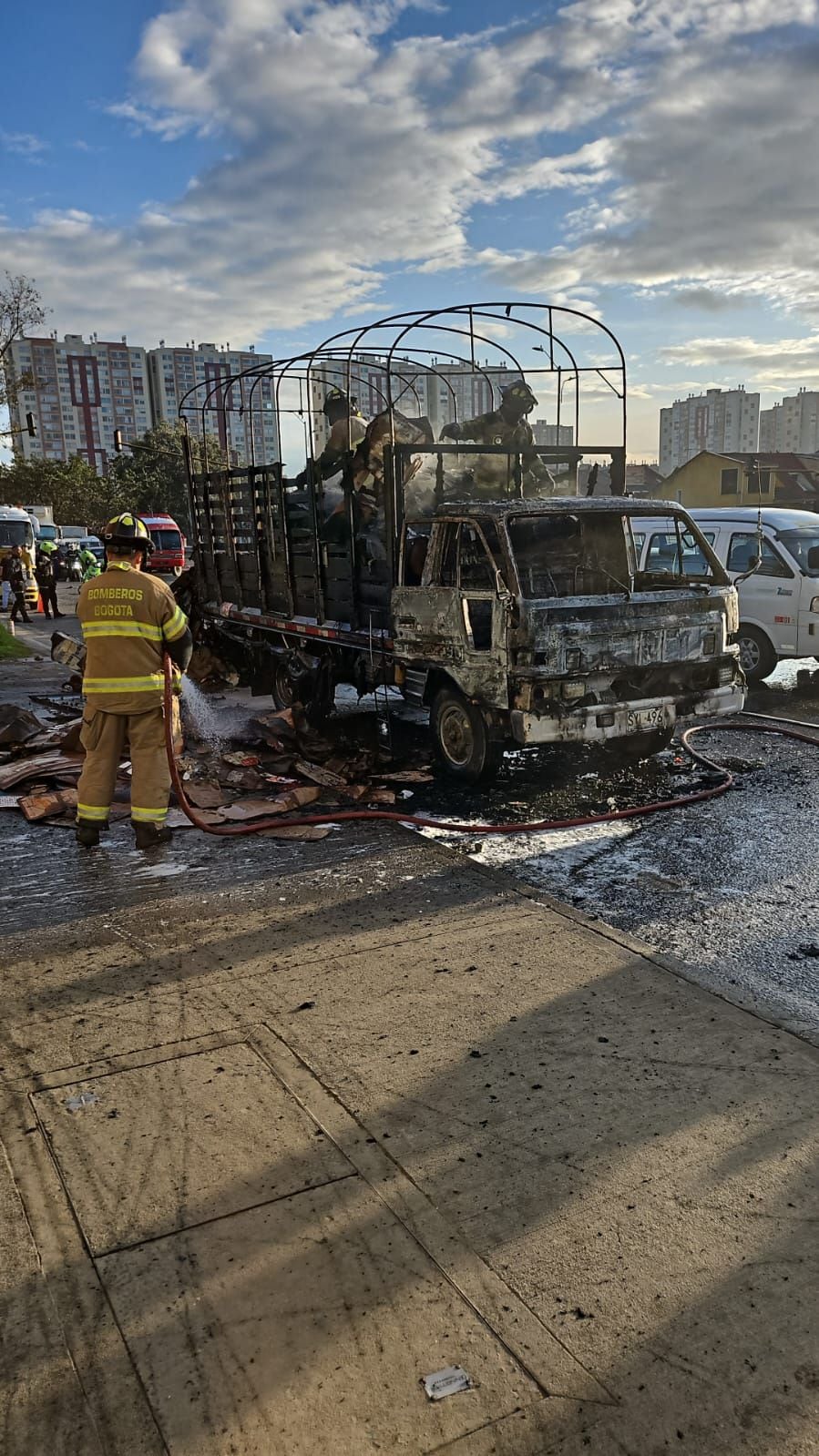 Incendio en la avenida Villavicencio - crédito Secretaría de Movilidad de Bogotá