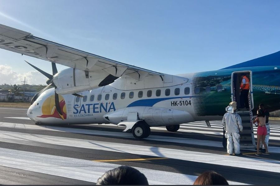 Avión de Satena