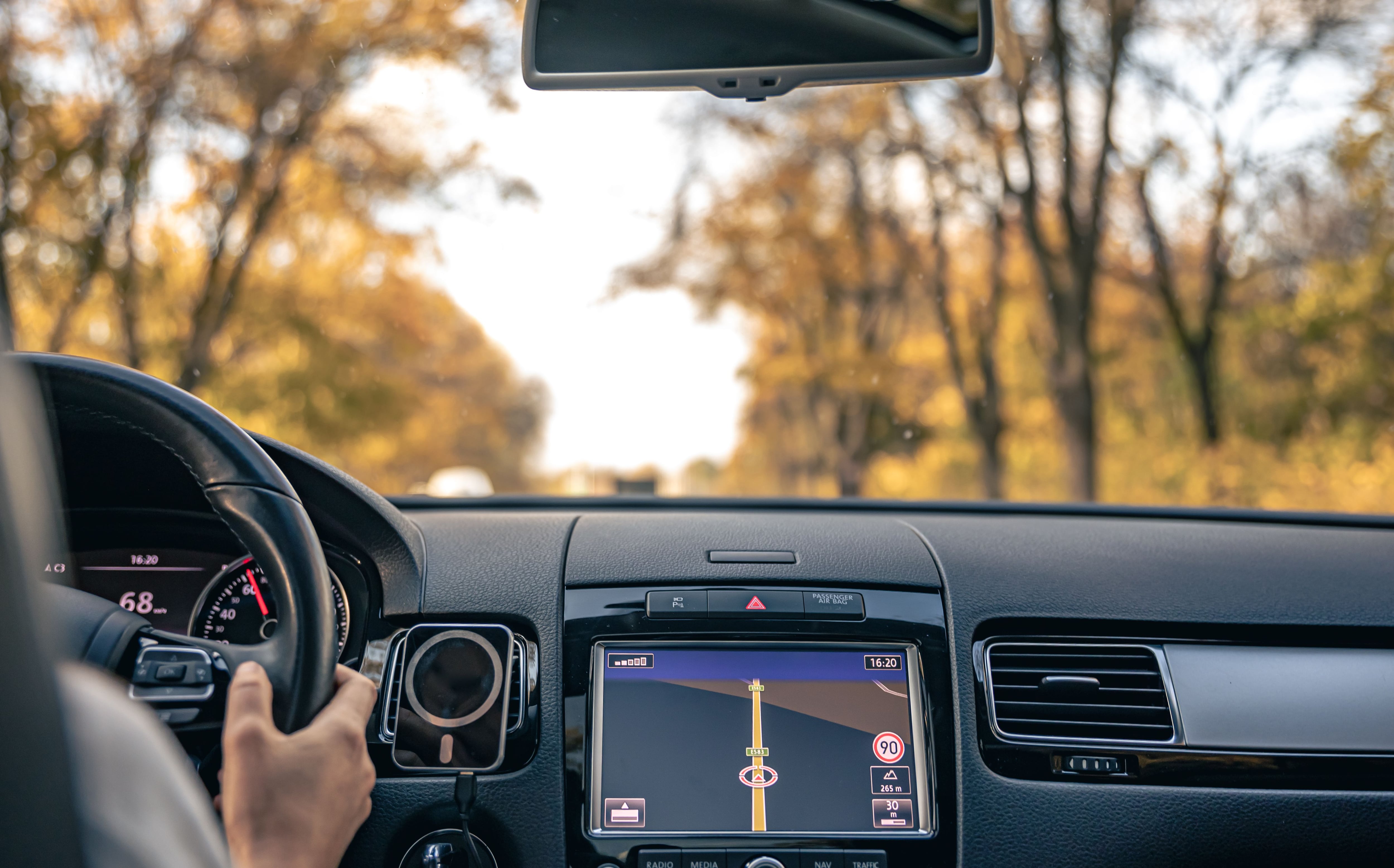 interior de auto nuevo (freepik)