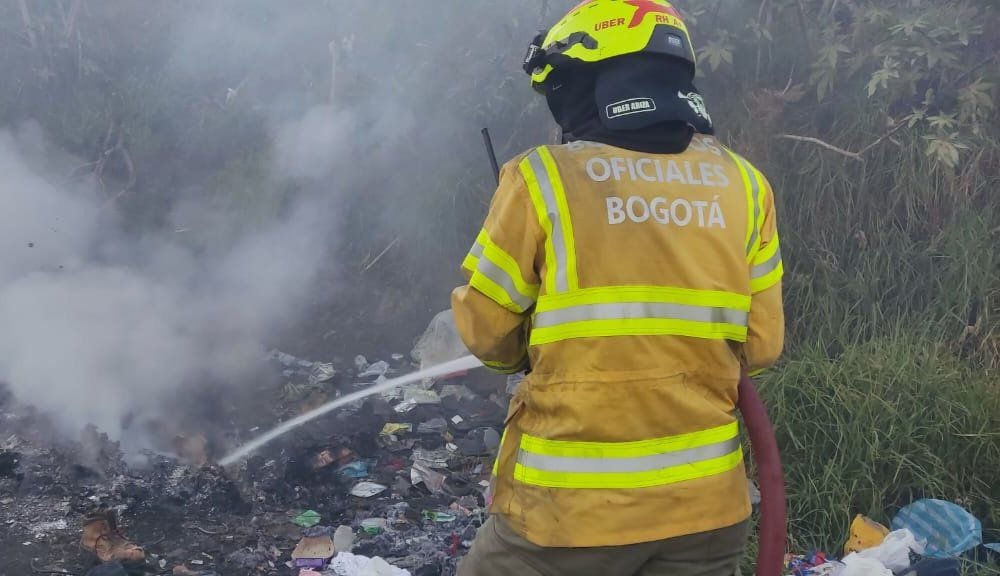 - crédito @BomberosBogota / X