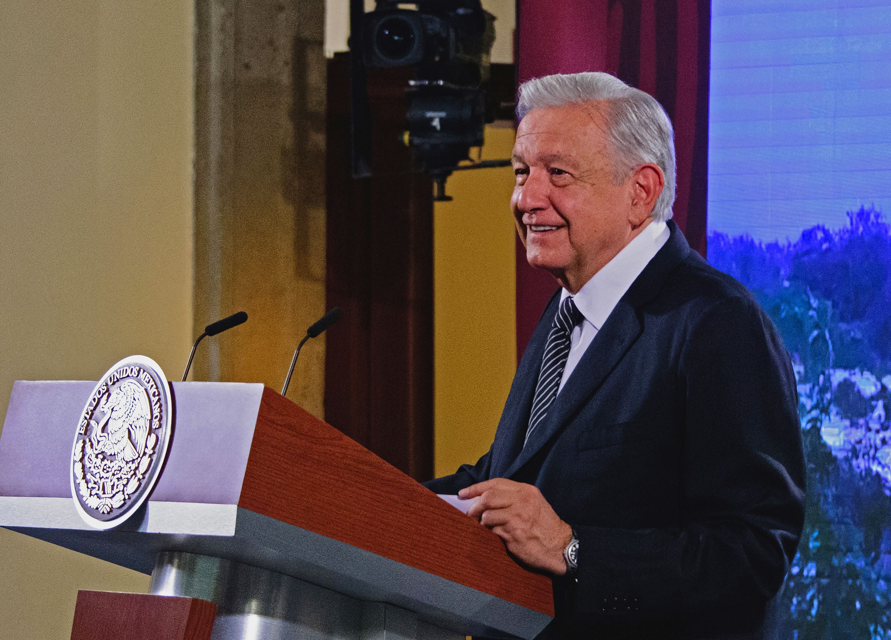 Las declaraciones de AMLO han sido motivo de discusión en la Comisión de Quejas y Denuncias del INE (EFE/ Presidencia De México)
