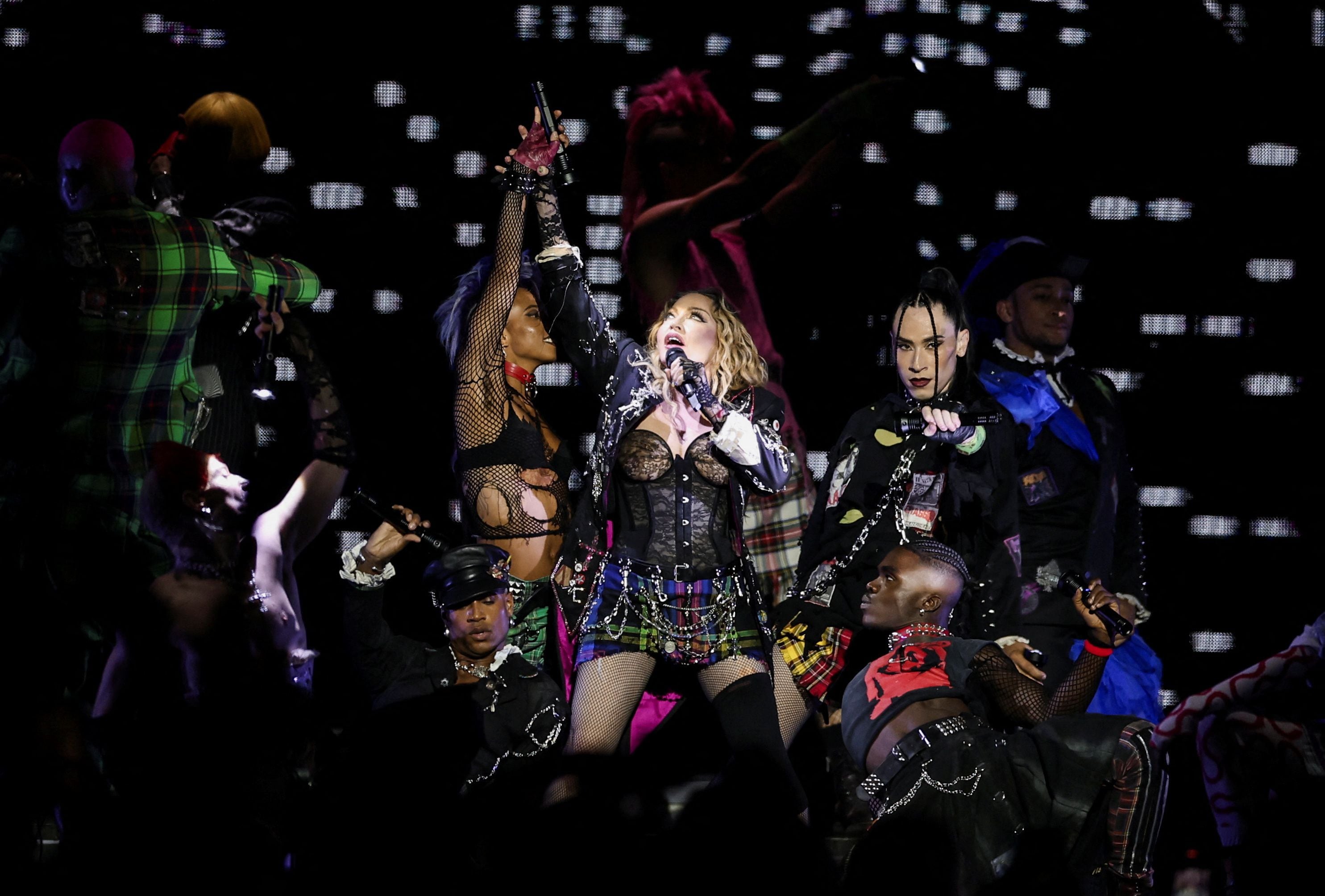 Madonna durante su show en Brasil (REUTERS/Pilar Olivares)