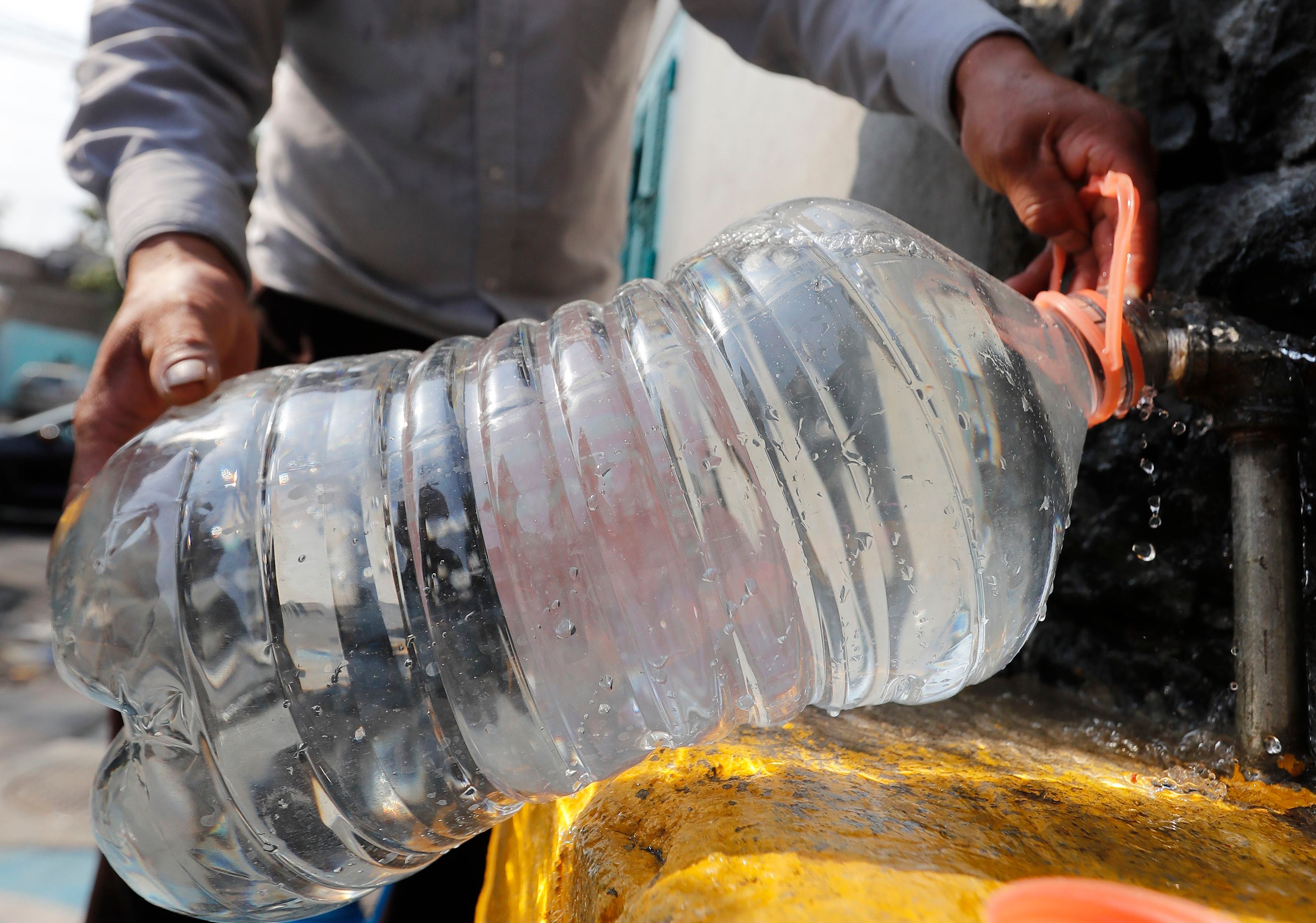 Sacmex informó la fecha aproximada en que se regularizará el suministro de agua en Azcapotzalco

Foto: EFE/ Mario Guzmán
