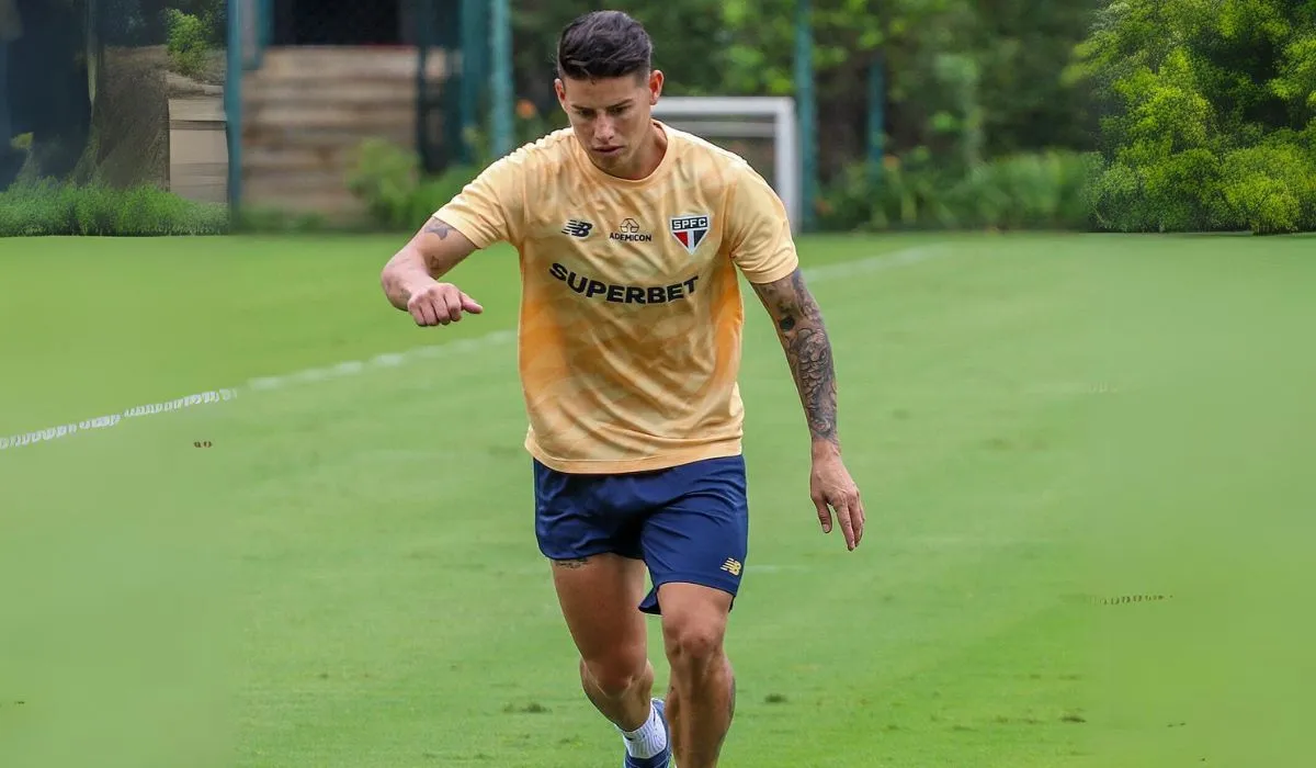 James Rodríguez en entrenamiento con Sao Paulo