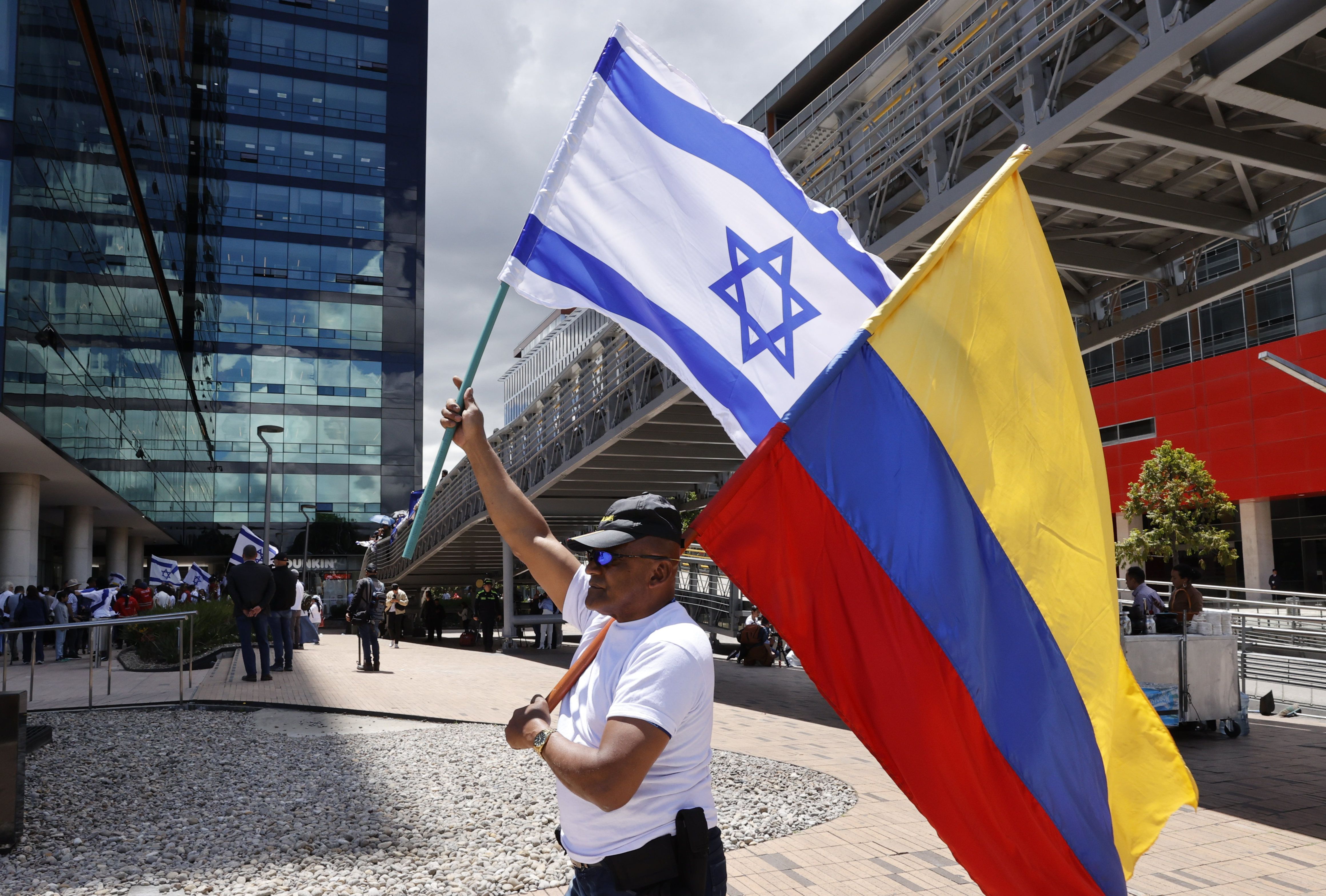 Colombia rompió relación diplomática con Israel, que se había establecido hace siete décadas - crédito Mauricio Dueñas/EFE