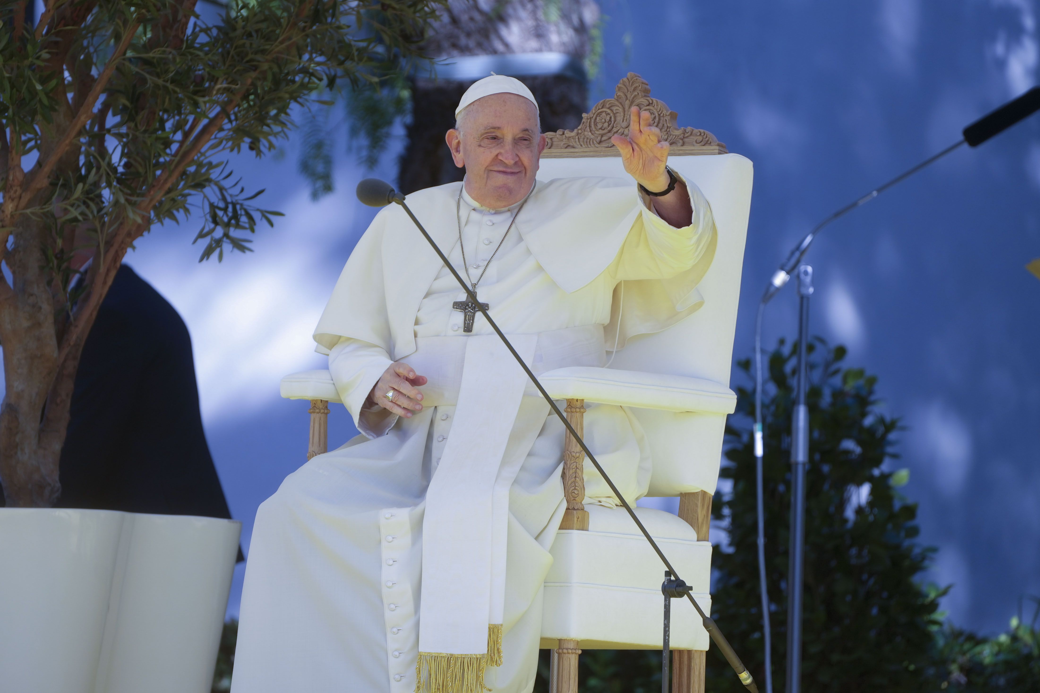 Para el Santo Padre, educar es siempre un acto de esperanza (Foto: AP/Gregorio Borgia)