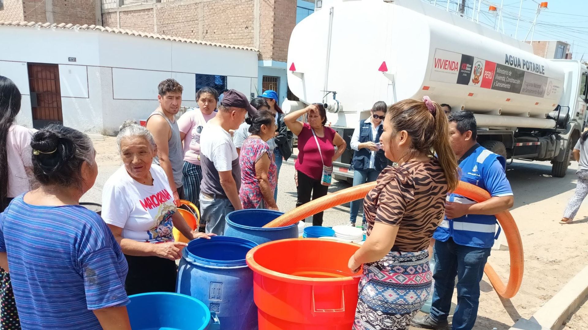 Conoce cómo puedes almacenar tu agua ante un corte de servicio