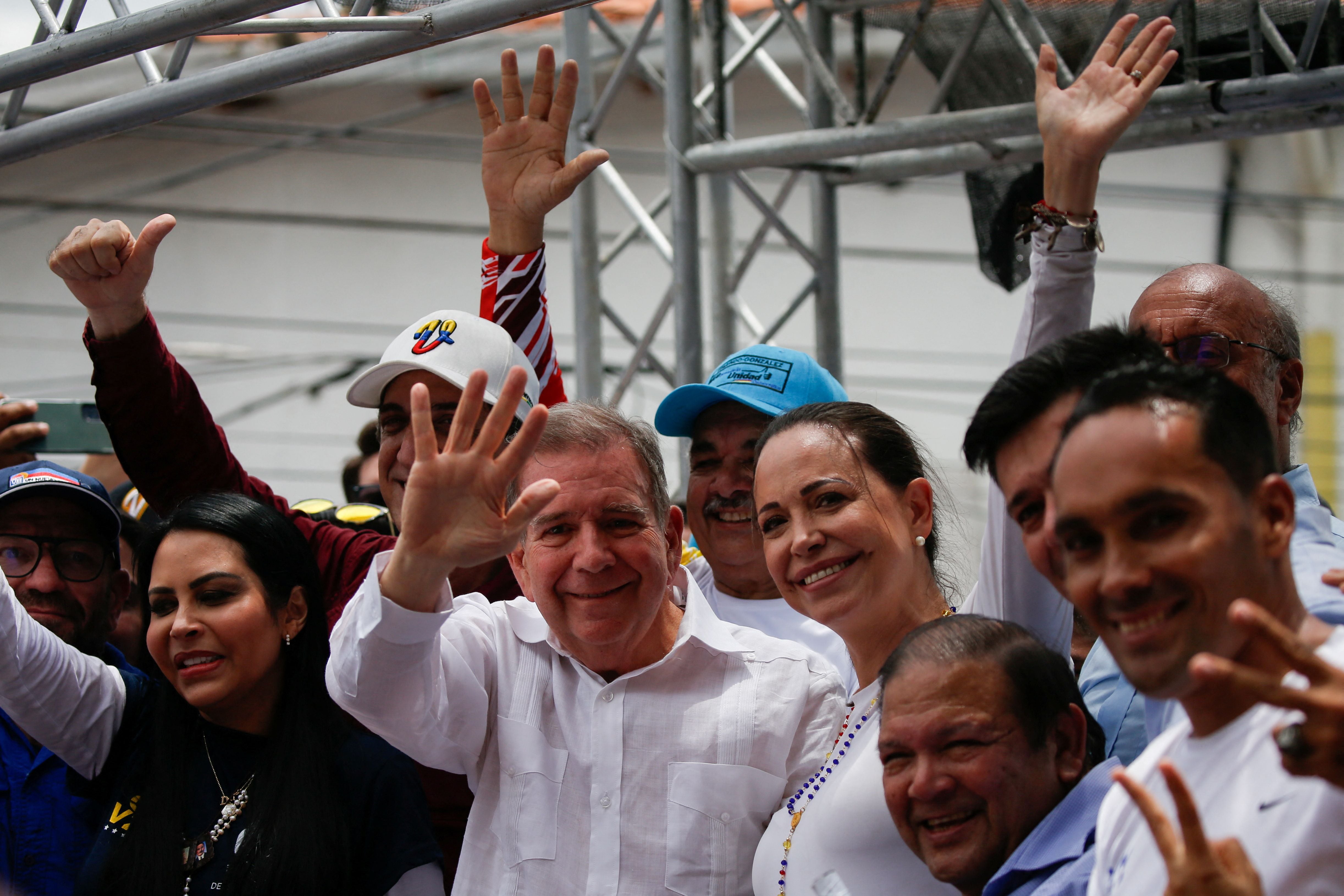 María Corina Machado y Edmundo González Urrutia realizaron por primera vez juntos un acto de campaña en el estado Aragua (REUTERS/Leonardo Fernandez Viloria)