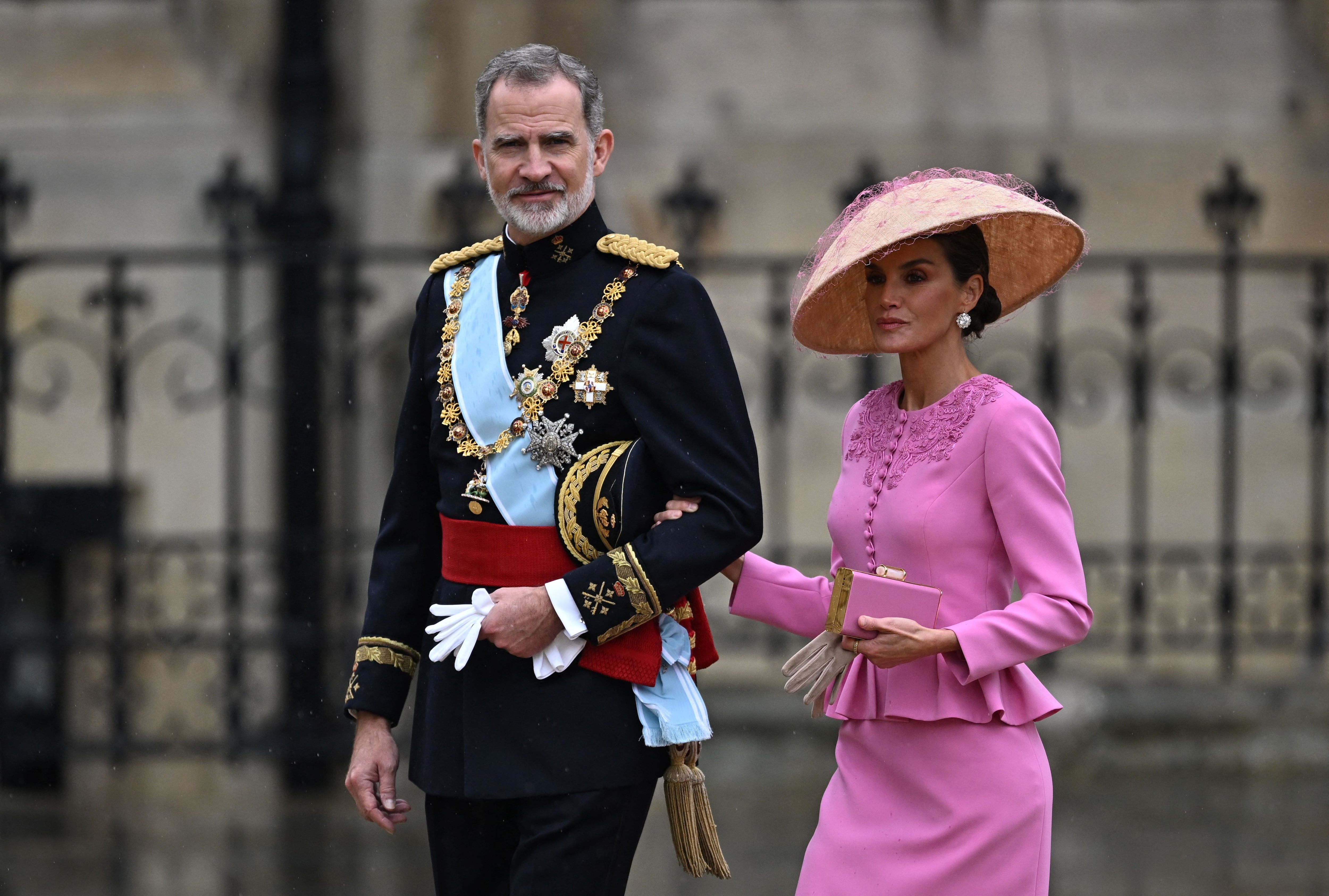 Los reyes Felipe y Letizia, en la coronación de Carlos III. 