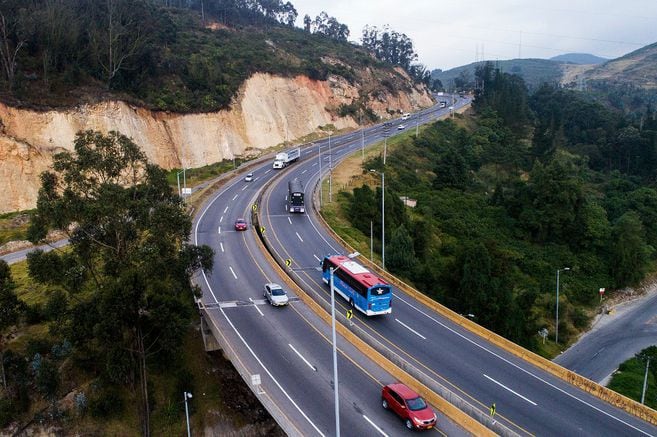 Vía Bogotá-Girardot-Colombia
