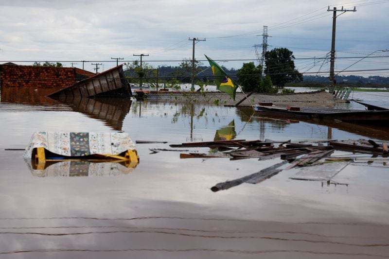 Una vista muestra una zona afectada por las inundaciones en Canoas, en el estado de Rio Grande do Sul, Brasil. 5 de mayo de 2024. REUTERS/Amanda Perobelli