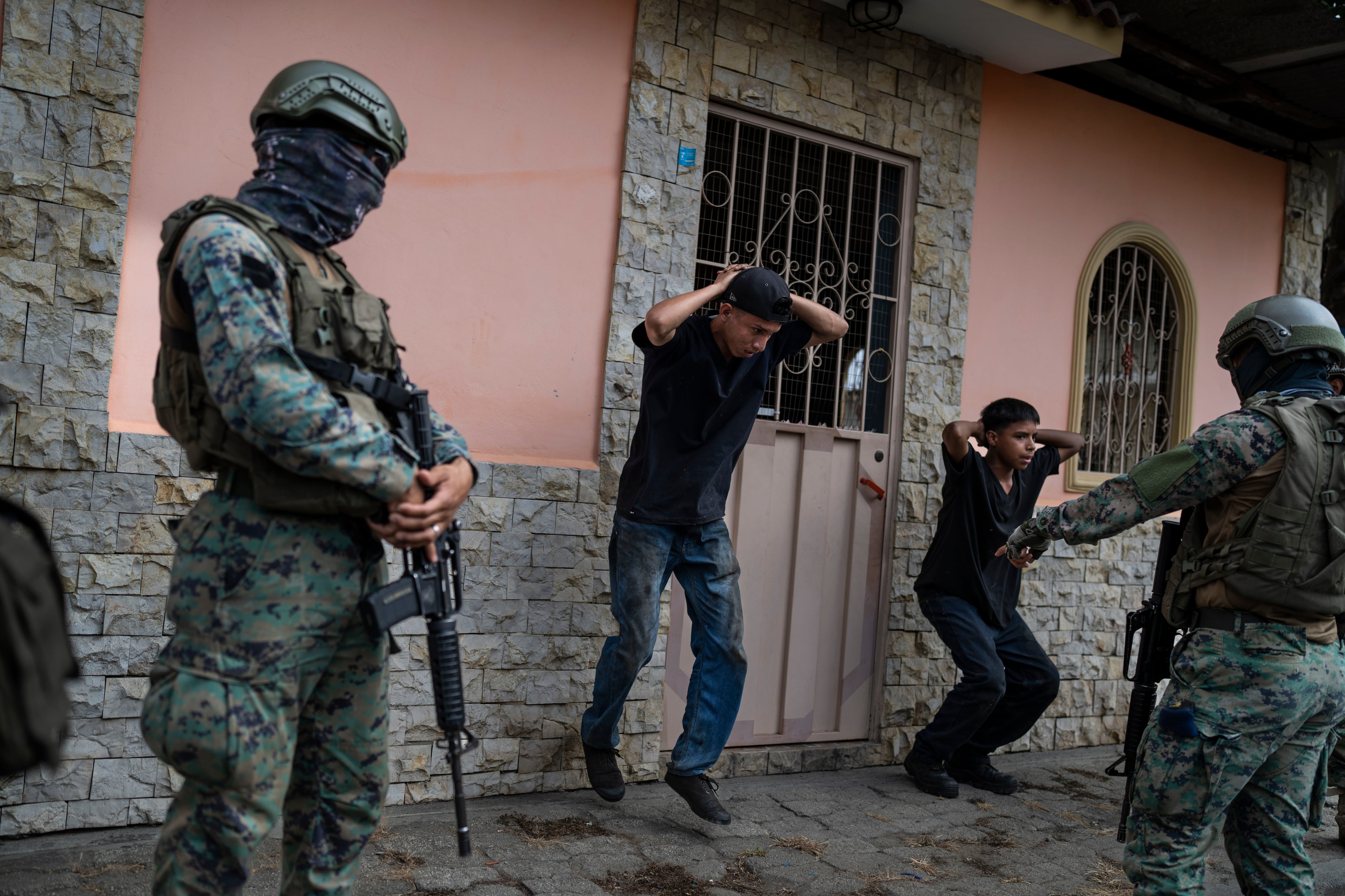 Crece la preocupación en Ecuador por la ola de violencia (AP Foto/Rodrigo Abd)