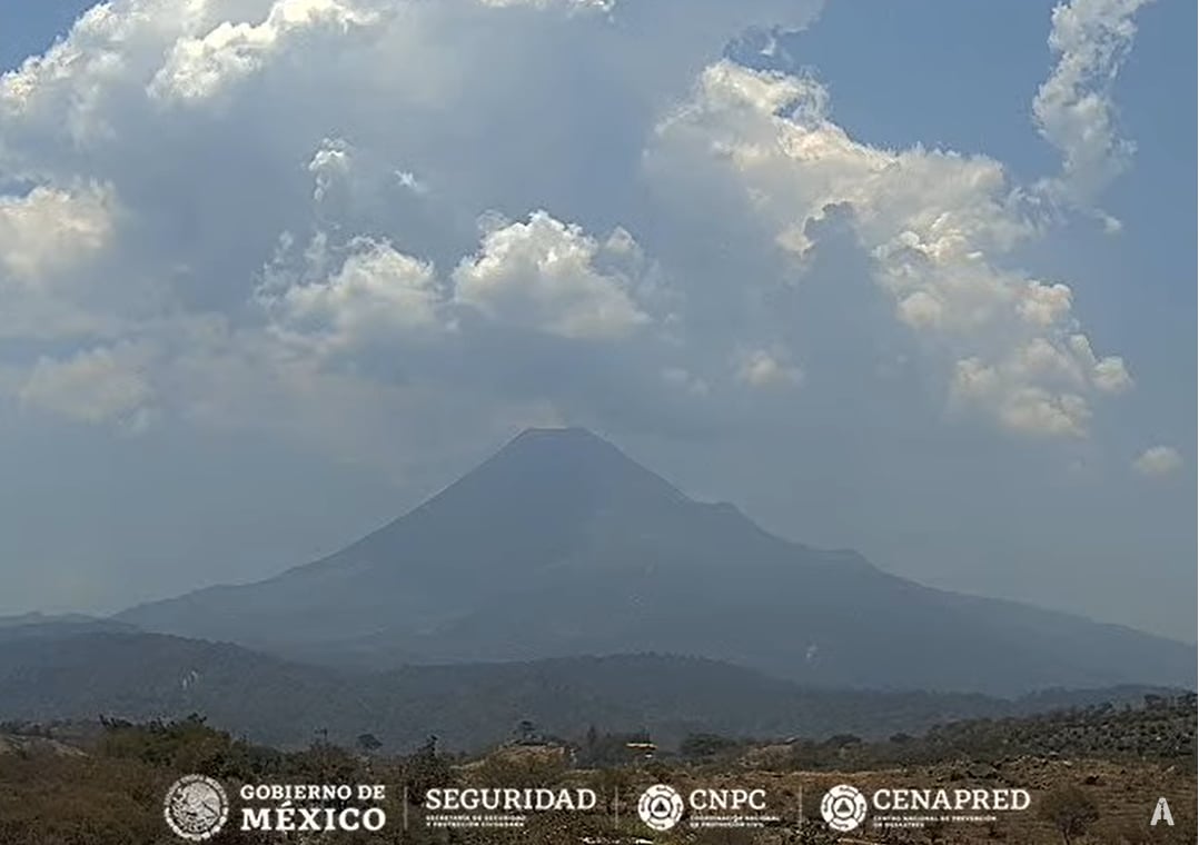 Imagen 1: Volcán de Fuego de Colima, 13:31 h (hora local).