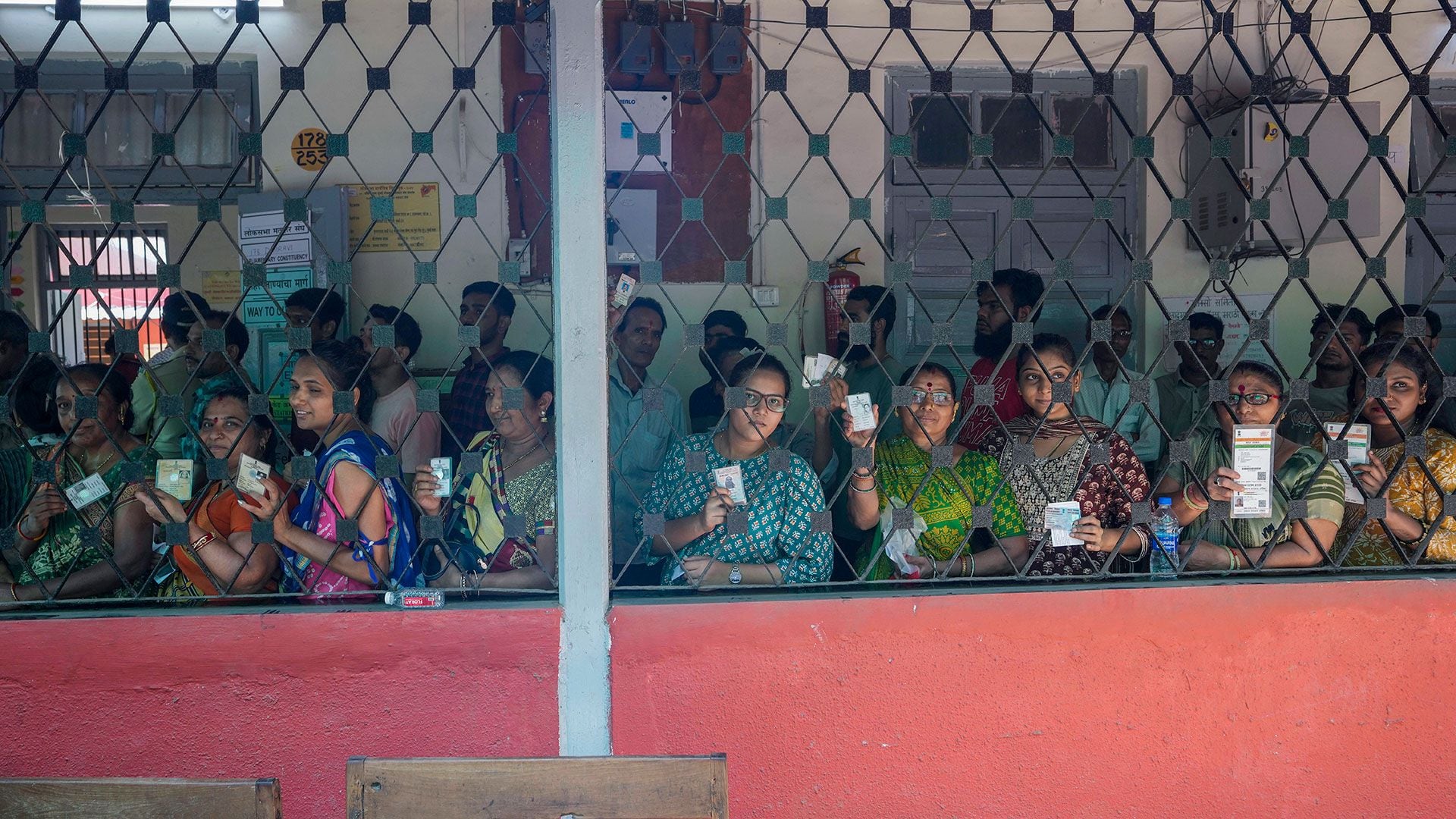 La política nacionalista hindú de Modi se enfrenta a una prueba mientras India celebra la quinta etapa de las elecciones nacionales 1920