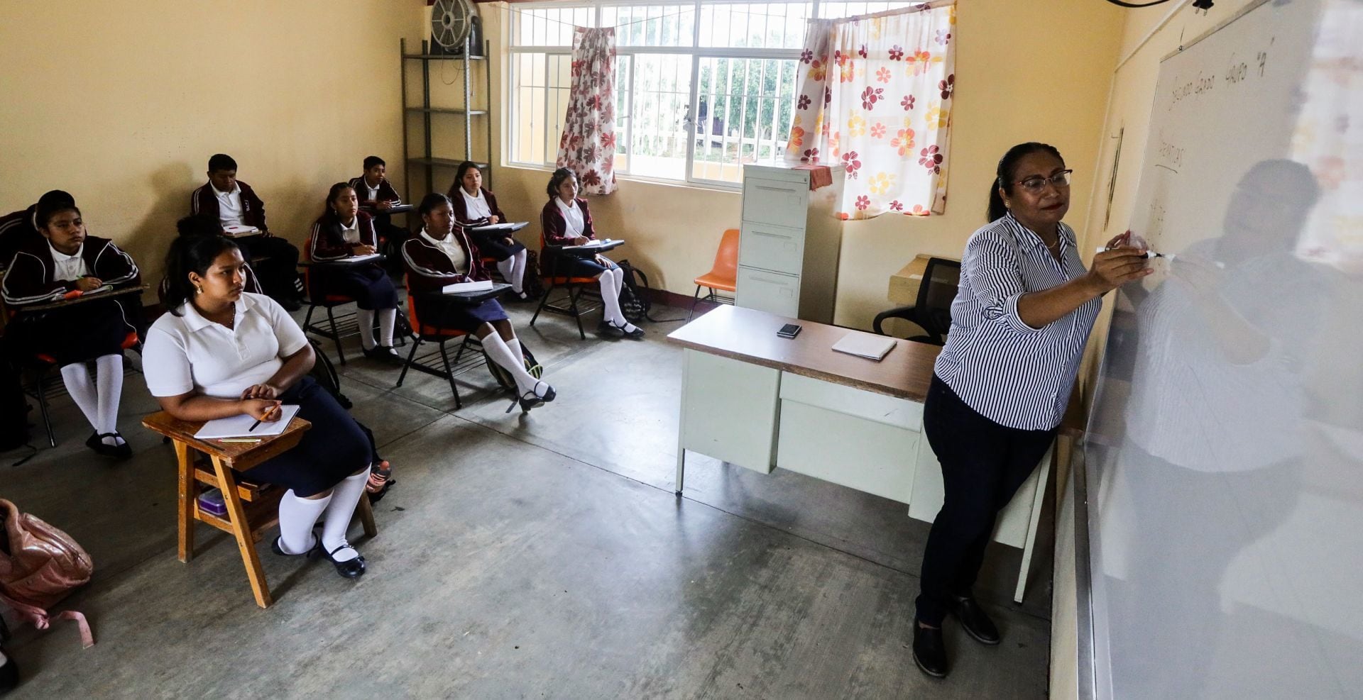 El 17 de febrero los alumnos de secundarias y bachilleratos tendrán que acudir a la escuela