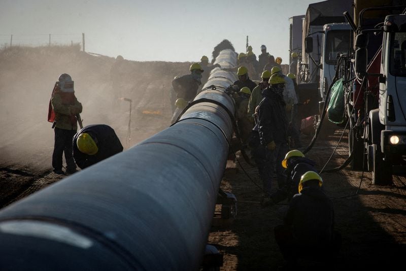 La falta de infraestructura pone en cuestión el abastecimiento de gas para este invierno. REUTERS/Martin Cossarini NO RESALES. NO ARCHIVES/File Photo