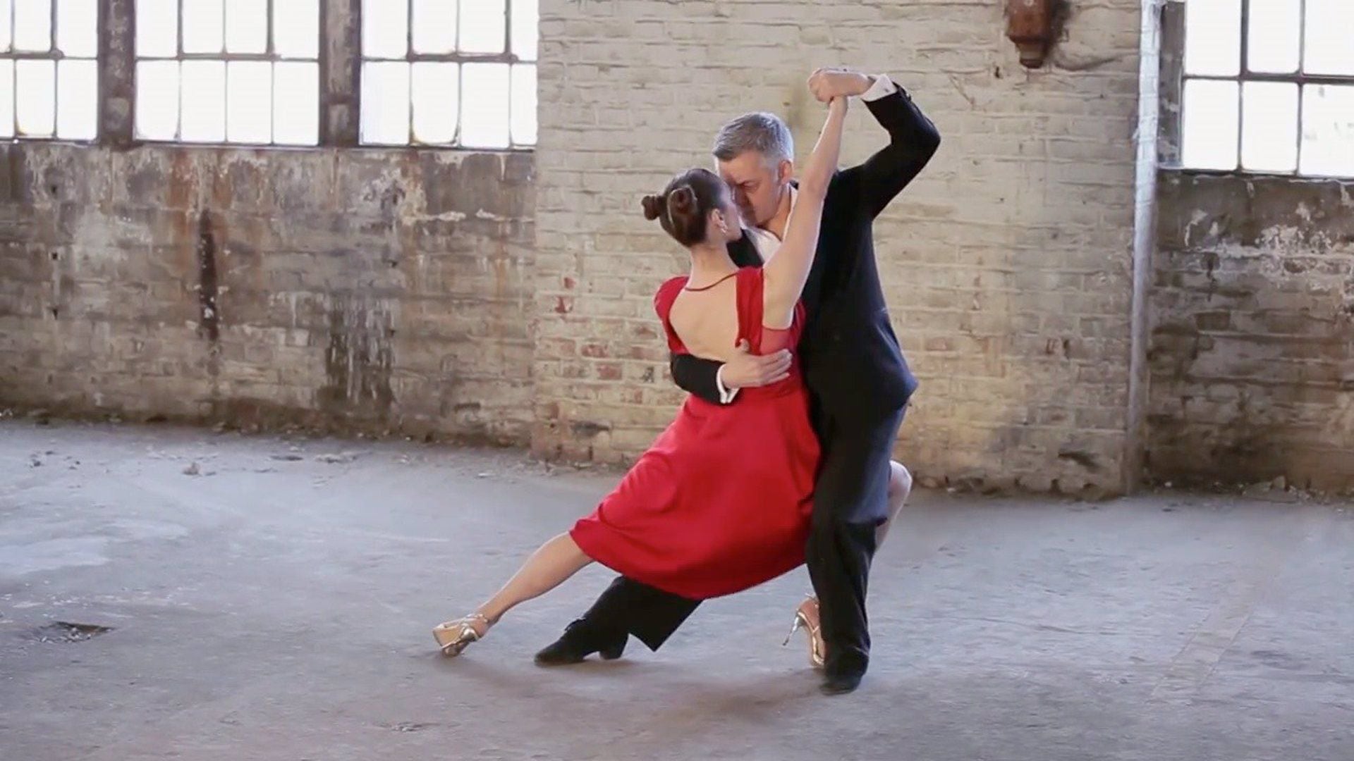 Parejas de distintas ciudades competirán en el Hotel Cumeló durante la preliminar del Festival y Mundial de Tango en Pinamar.