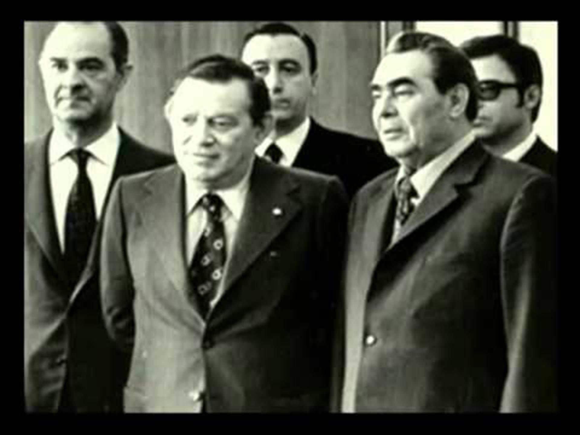 José Ber Gelbard junto a Brezhnev en Moscú en mayo de 1974