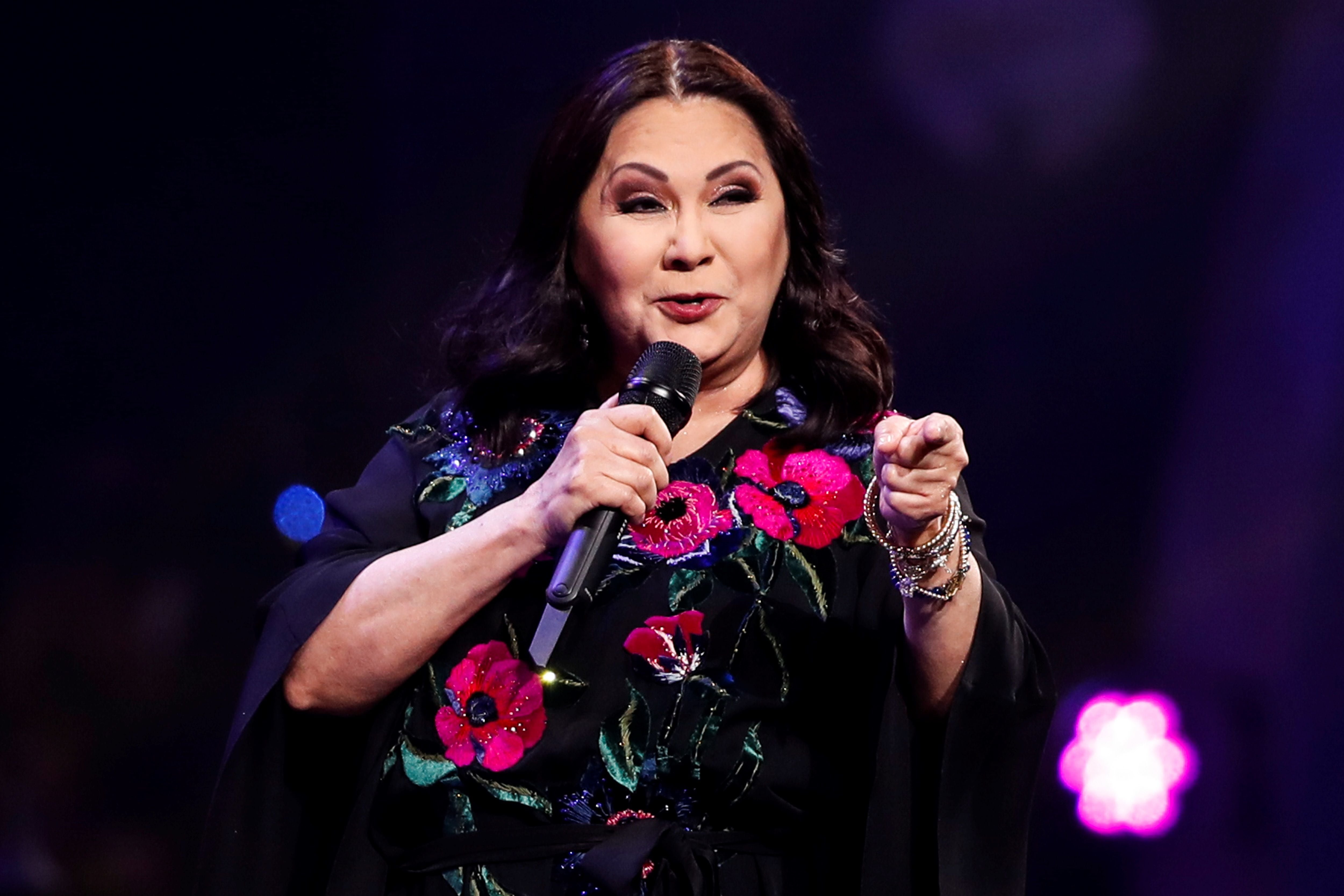 La cantante mexicana Ana Gabriel tuvo que tomar reposo tras concierto en Chile - crédito Alberto Valdés/EFE