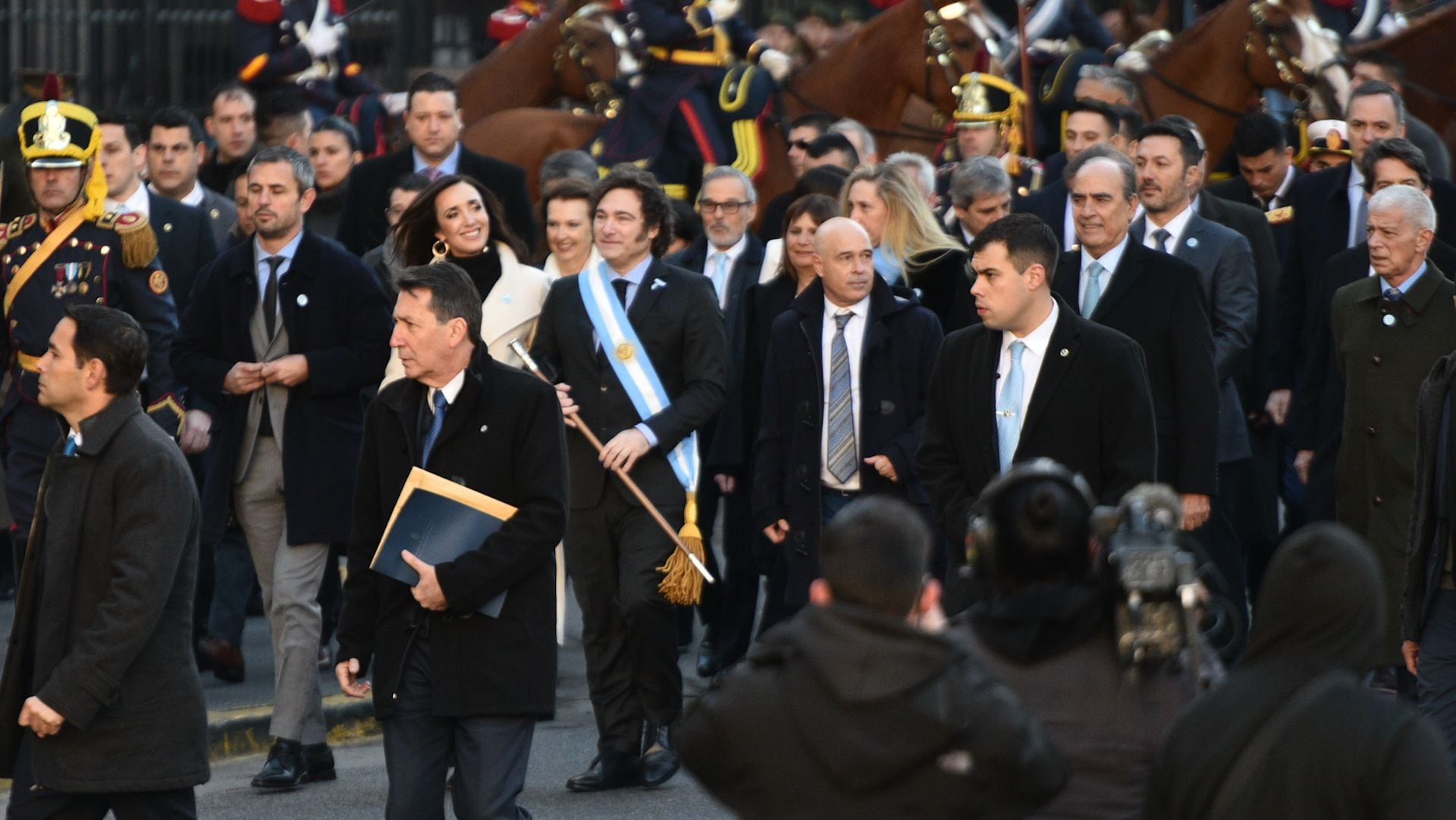 Javier Milei llega a la Casa Rosada - Tedeum 25 de mayo portada