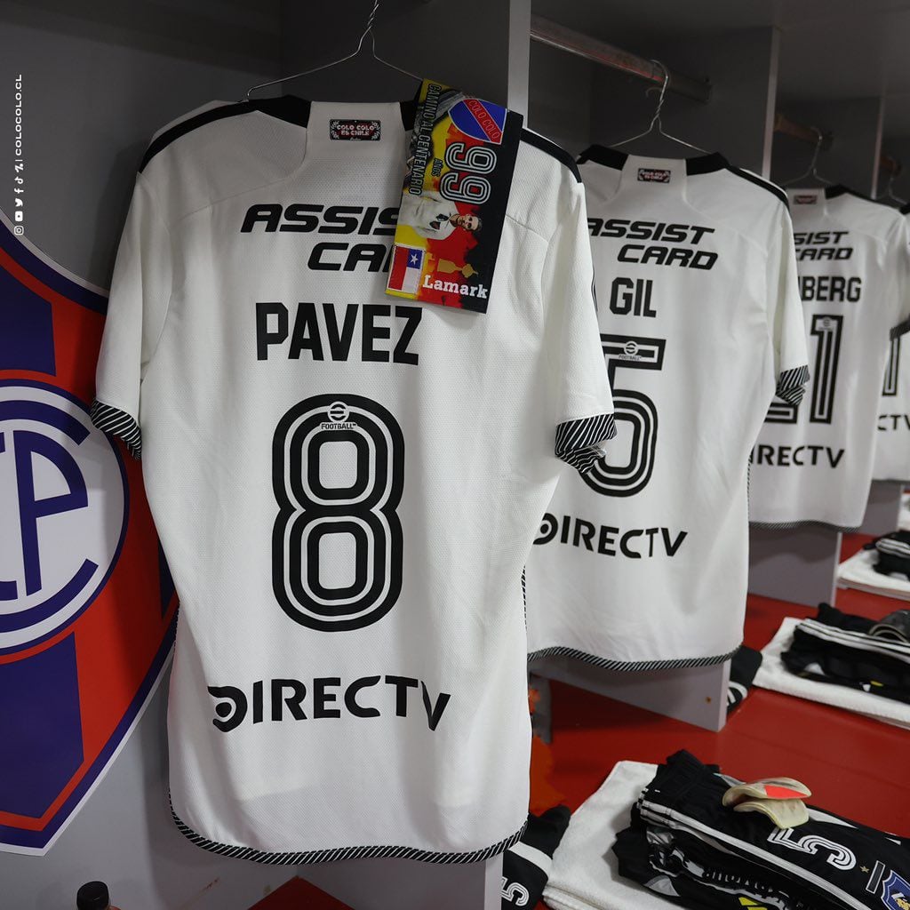 Así luce el vestuario de Colo Colo en el estadio General Pablo Rojas.