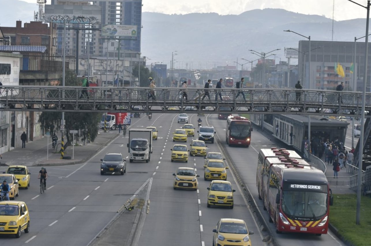 Una de las principales vías de Bogotá en el Día sin Carro y Moto