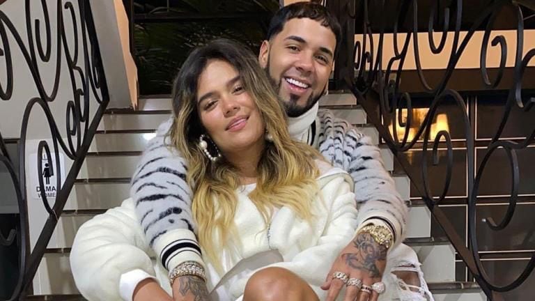 ¿Reconciliación? Anuel AA le pidió a Karol G que volvieran en medio de un concierto. Foto: Redes